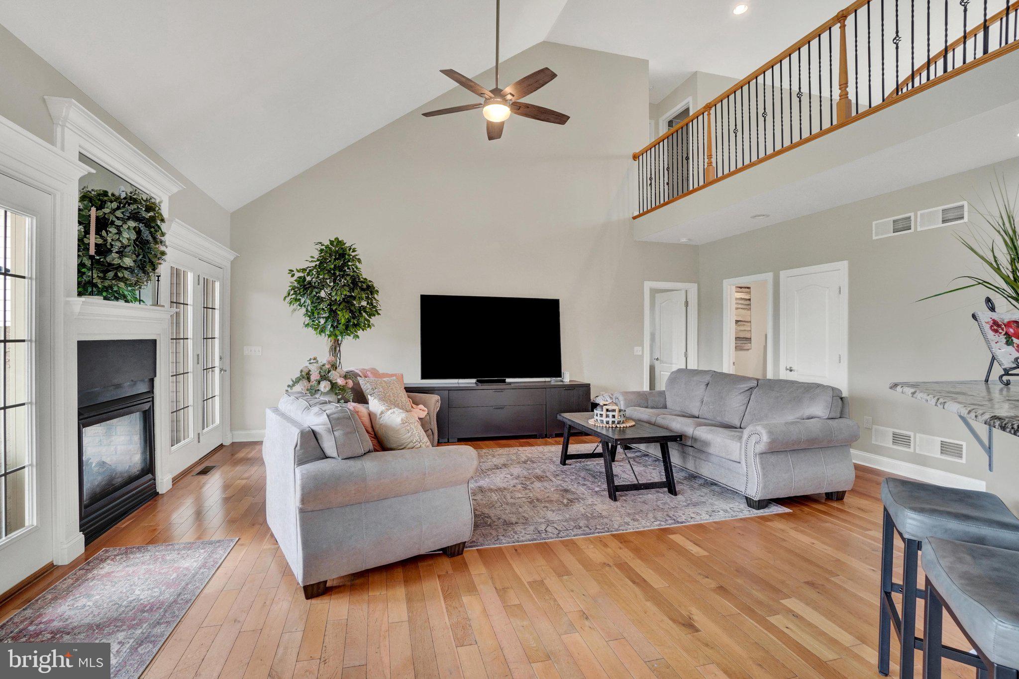 STONE CREEK ESTATES - Residential