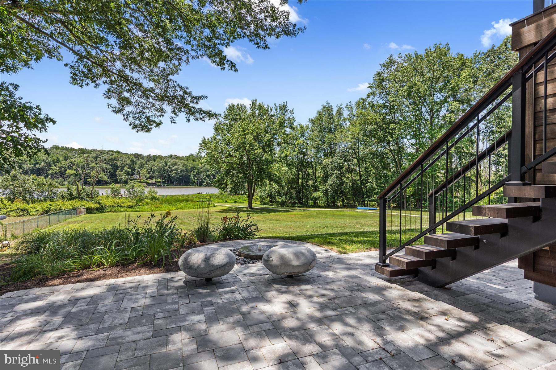 TUCKAHOE SPRINGS - Residential