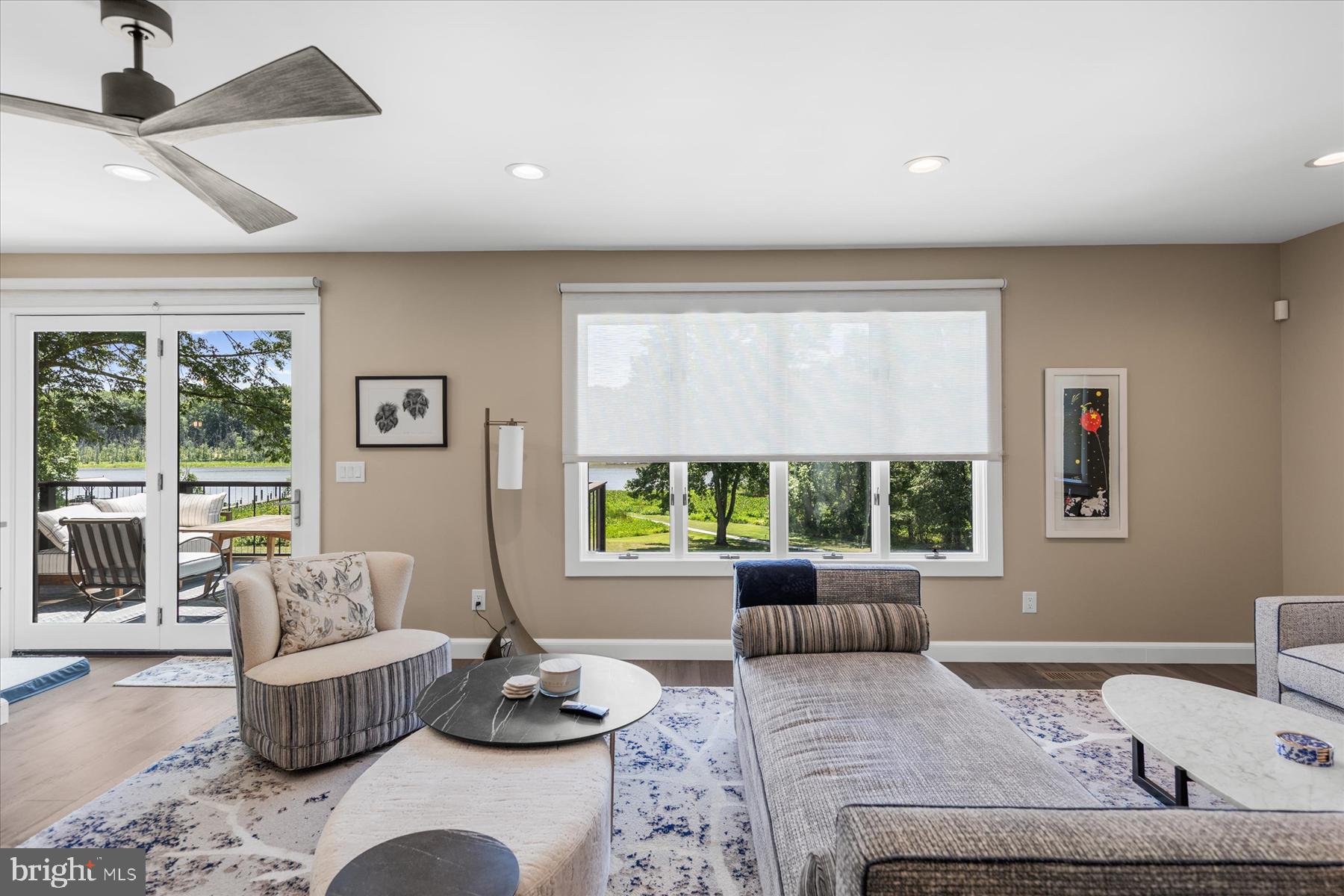 TUCKAHOE SPRINGS - Residential