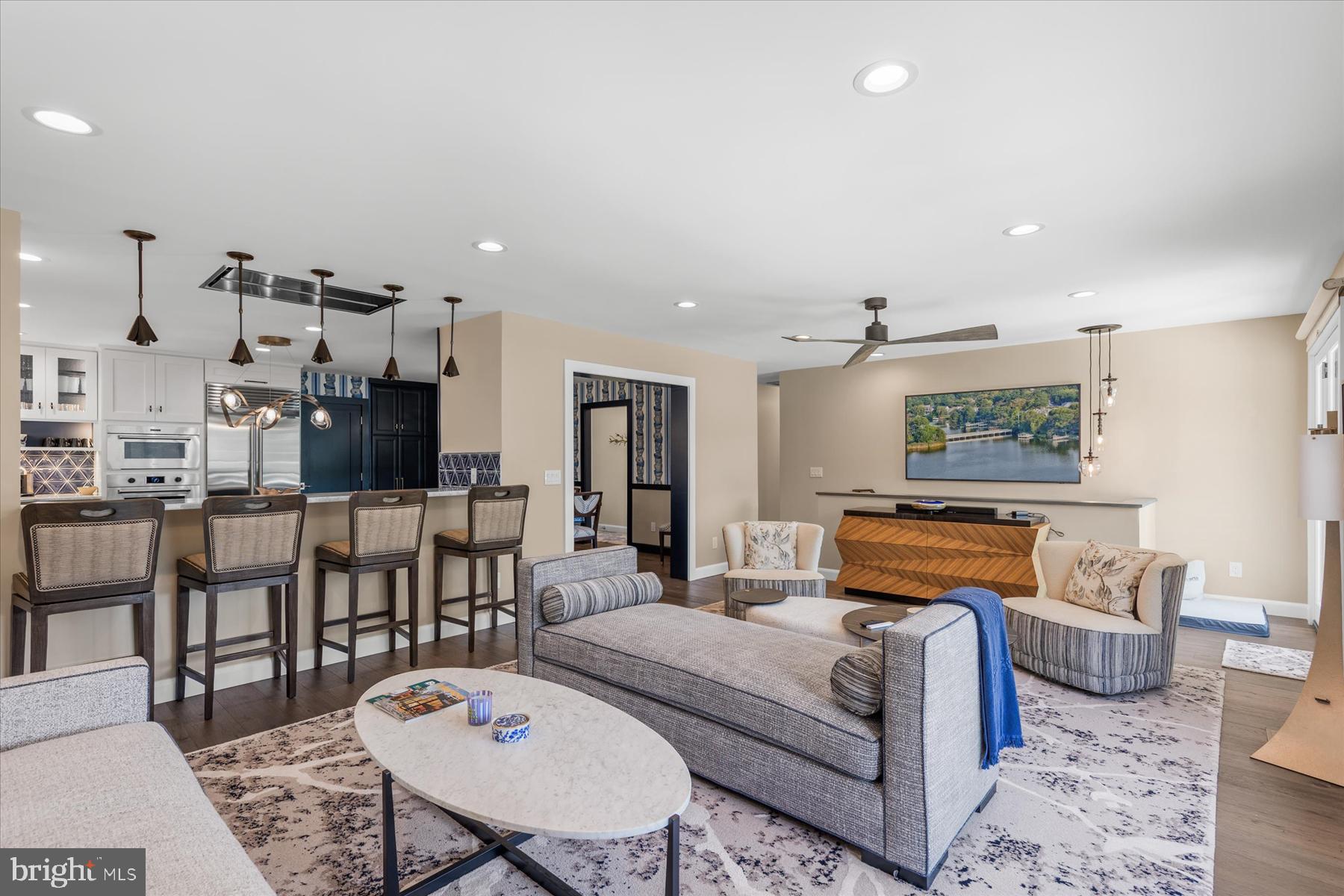 TUCKAHOE SPRINGS - Residential