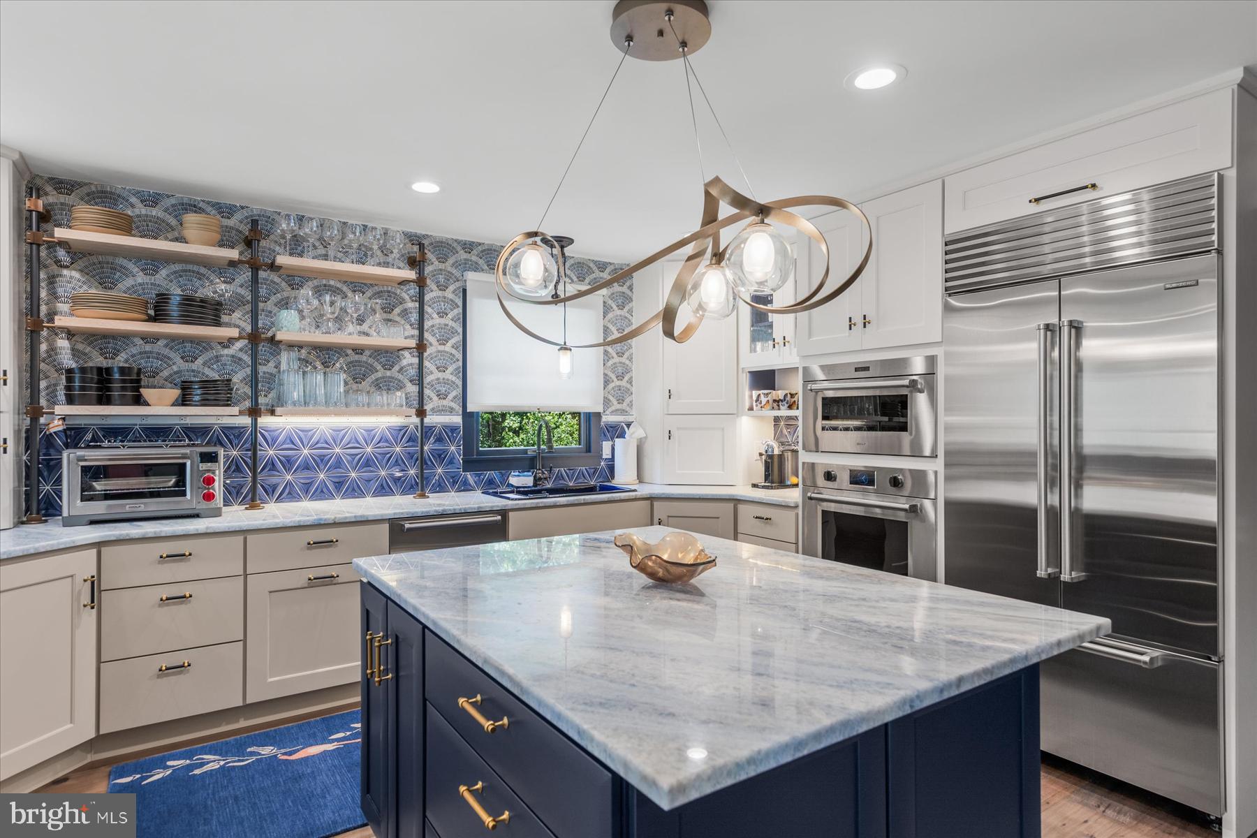 TUCKAHOE SPRINGS - Residential