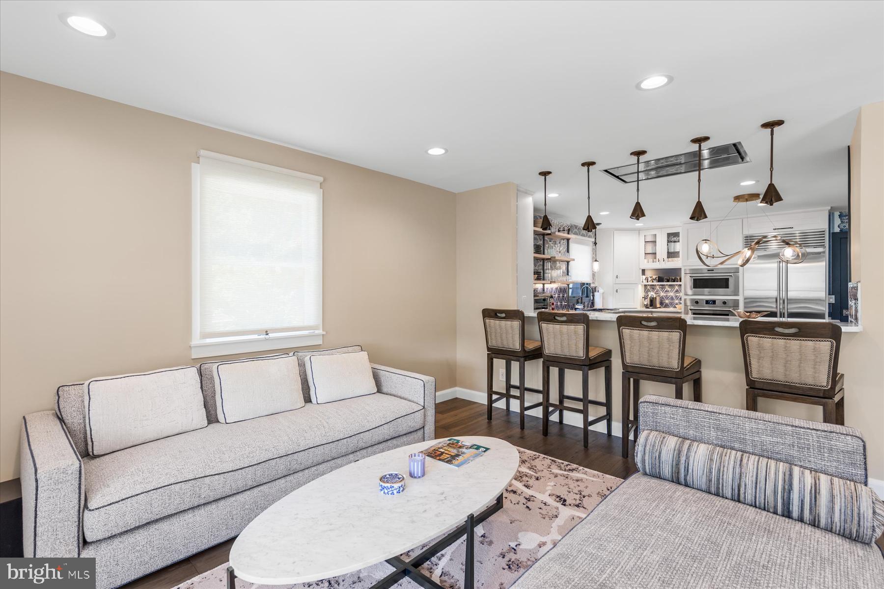 TUCKAHOE SPRINGS - Residential