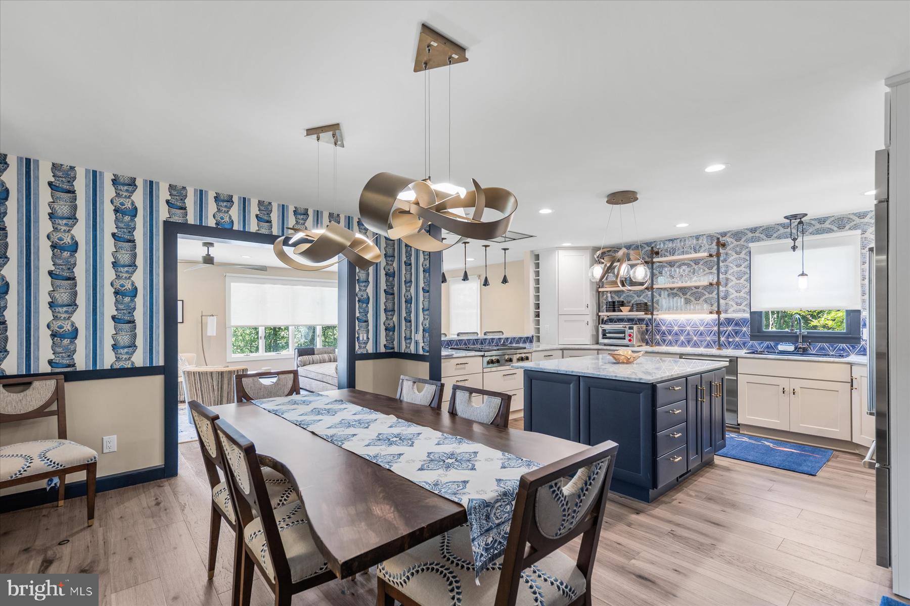 TUCKAHOE SPRINGS - Residential