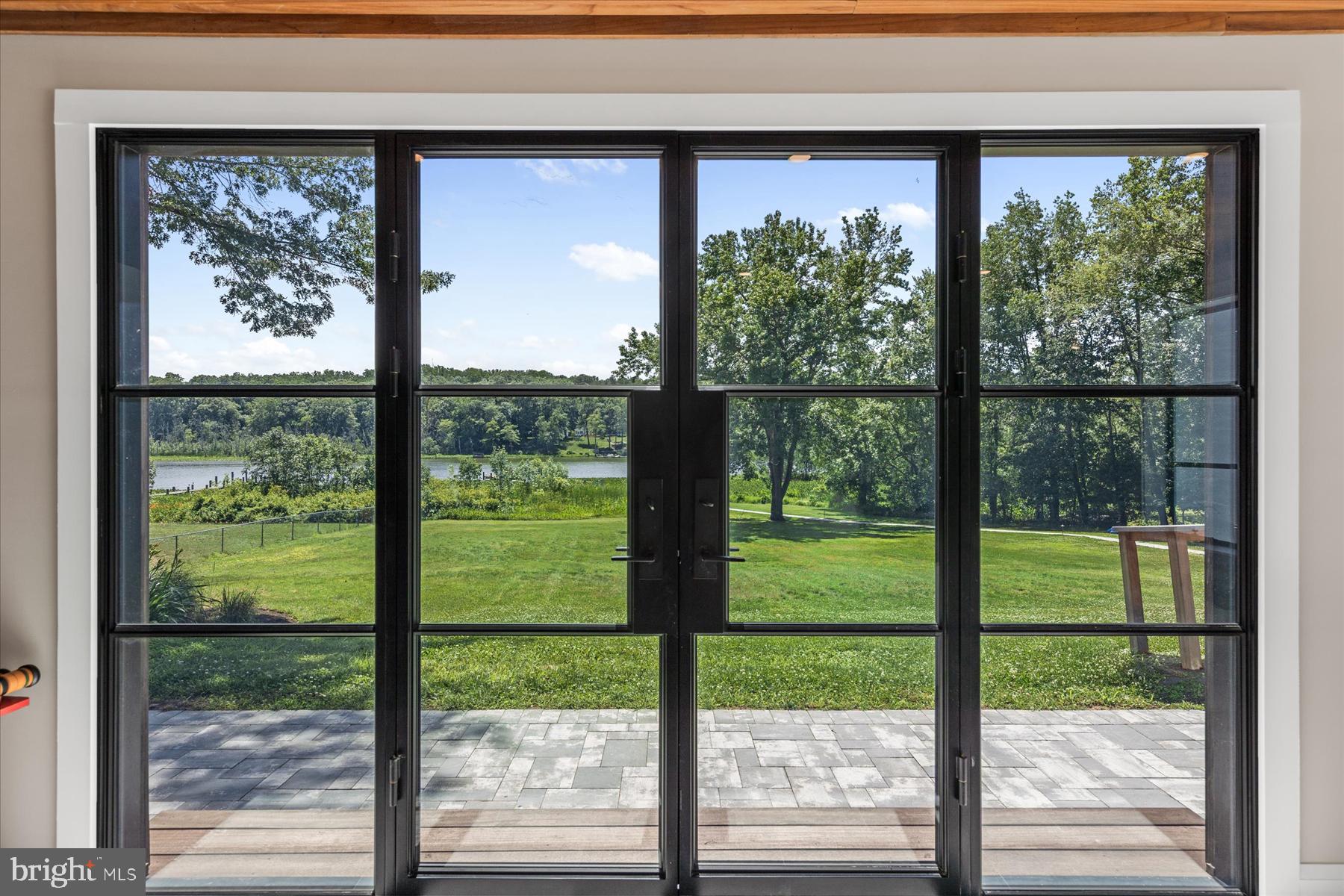 TUCKAHOE SPRINGS - Residential