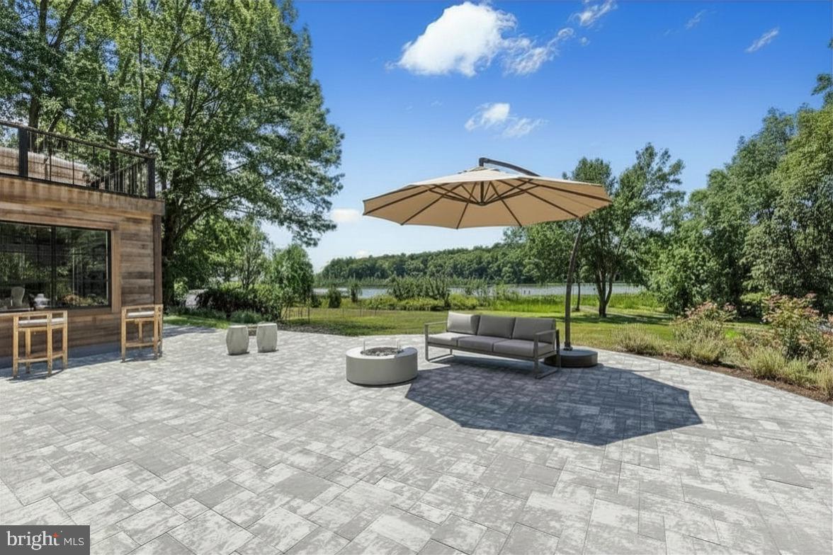 TUCKAHOE SPRINGS - Residential