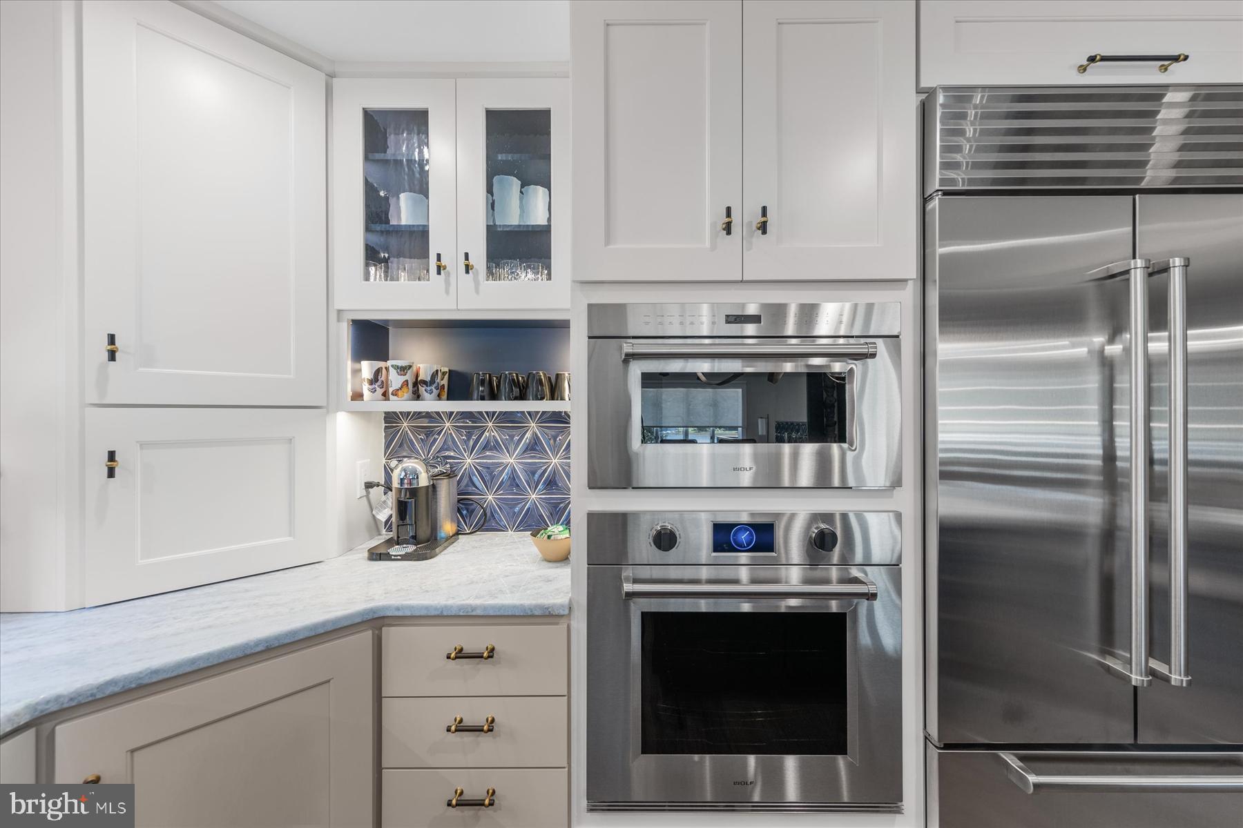 TUCKAHOE SPRINGS - Residential