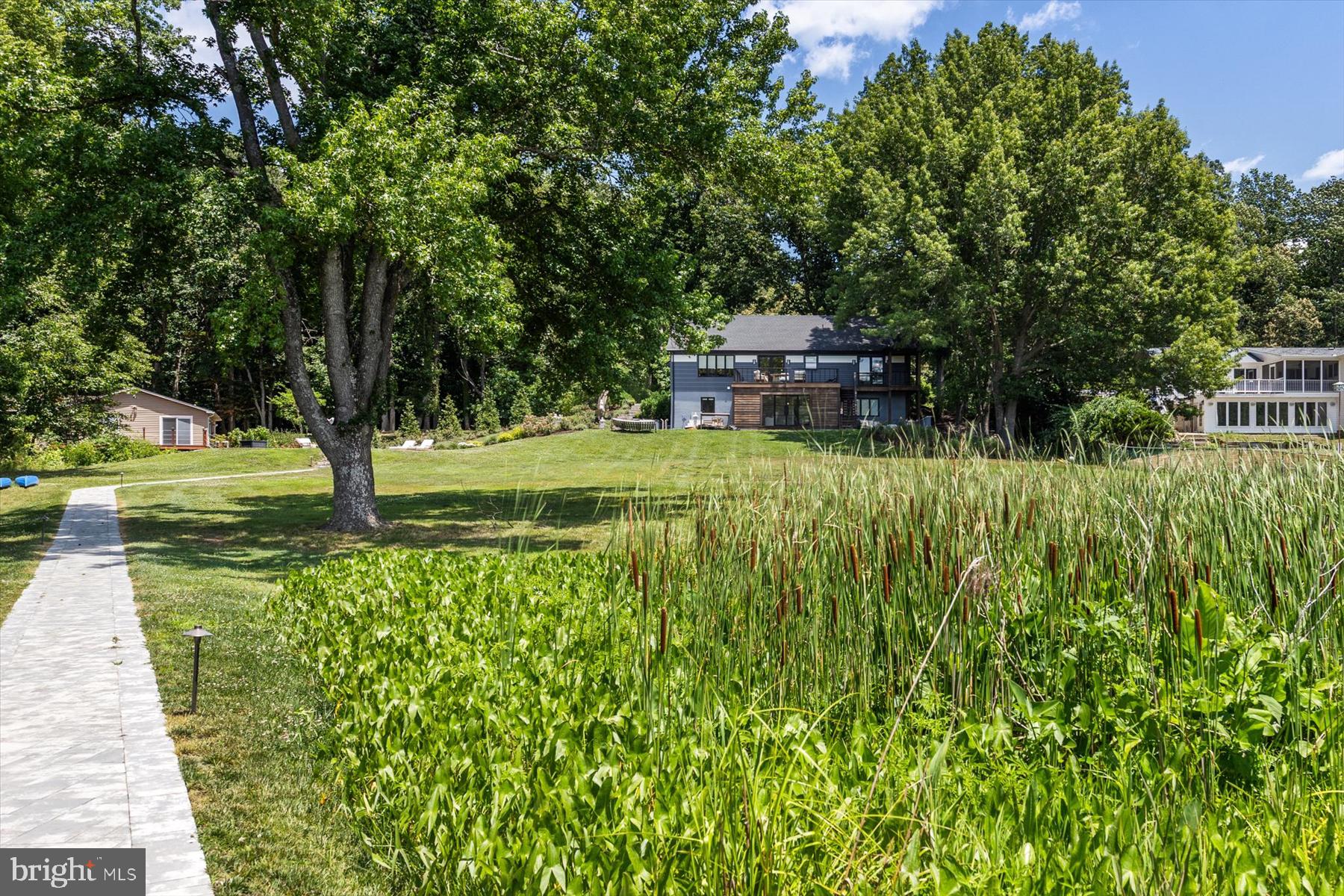 TUCKAHOE SPRINGS - Residential