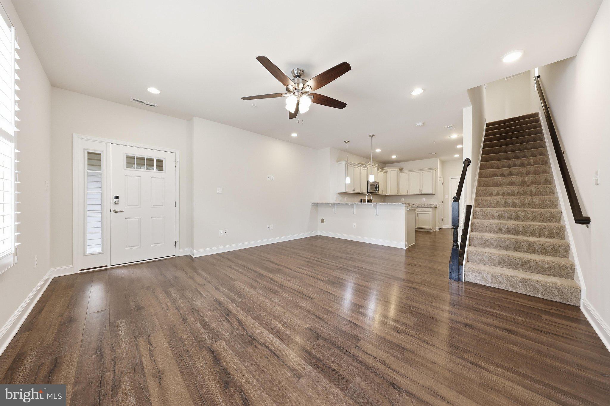 WESTVIEW SOUTH - Residential