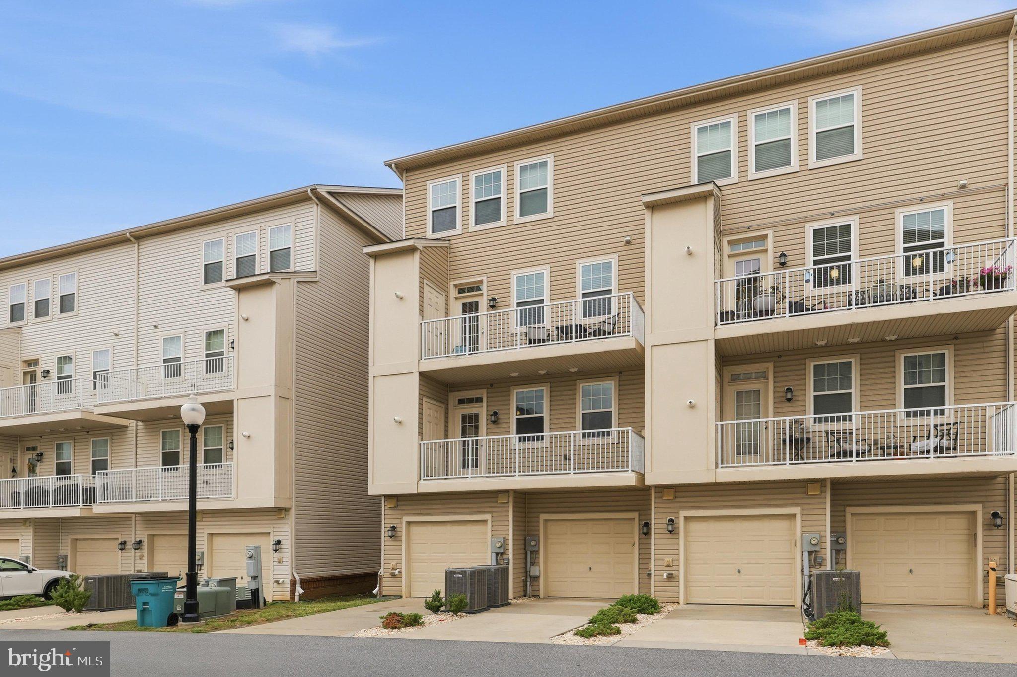 WESTVIEW SOUTH - Residential