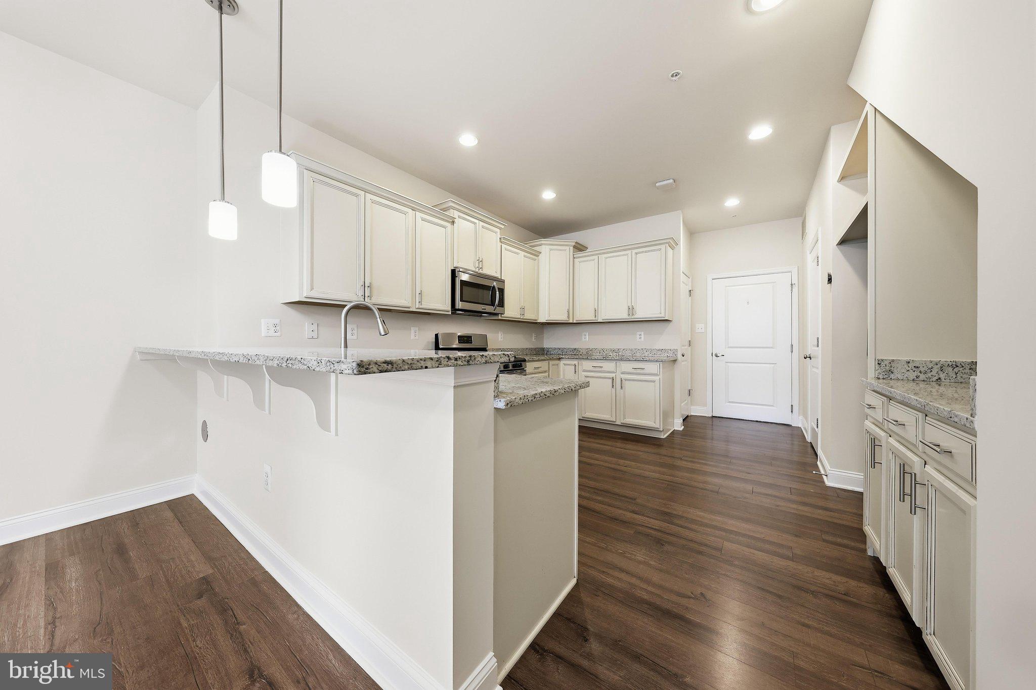 WESTVIEW SOUTH - Residential