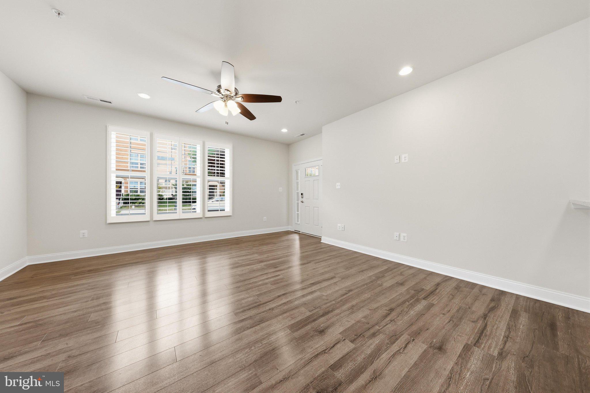 WESTVIEW SOUTH - Residential