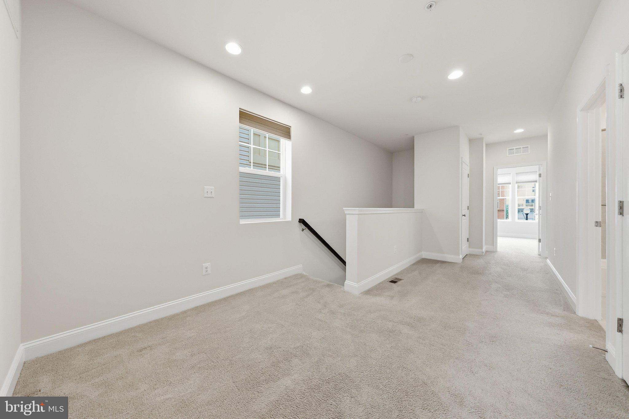WESTVIEW SOUTH - Residential