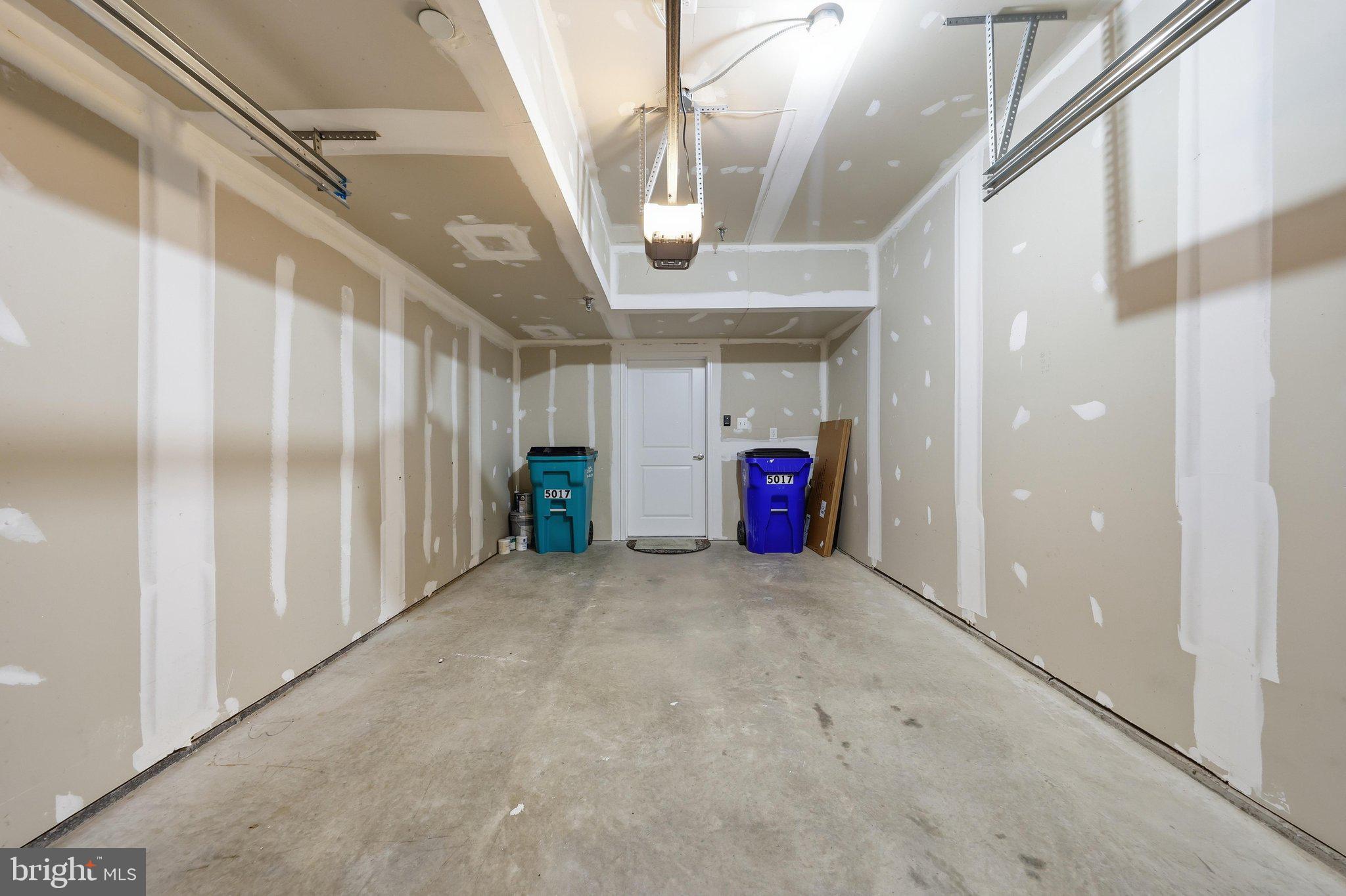 WESTVIEW SOUTH - Residential