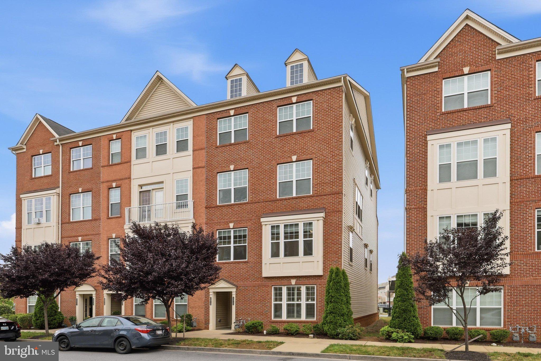 WESTVIEW SOUTH - Residential