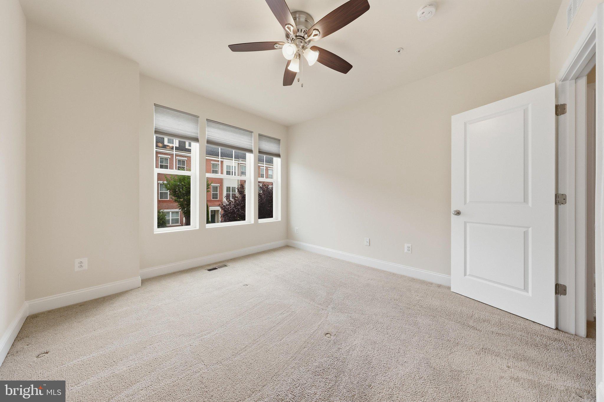 WESTVIEW SOUTH - Residential
