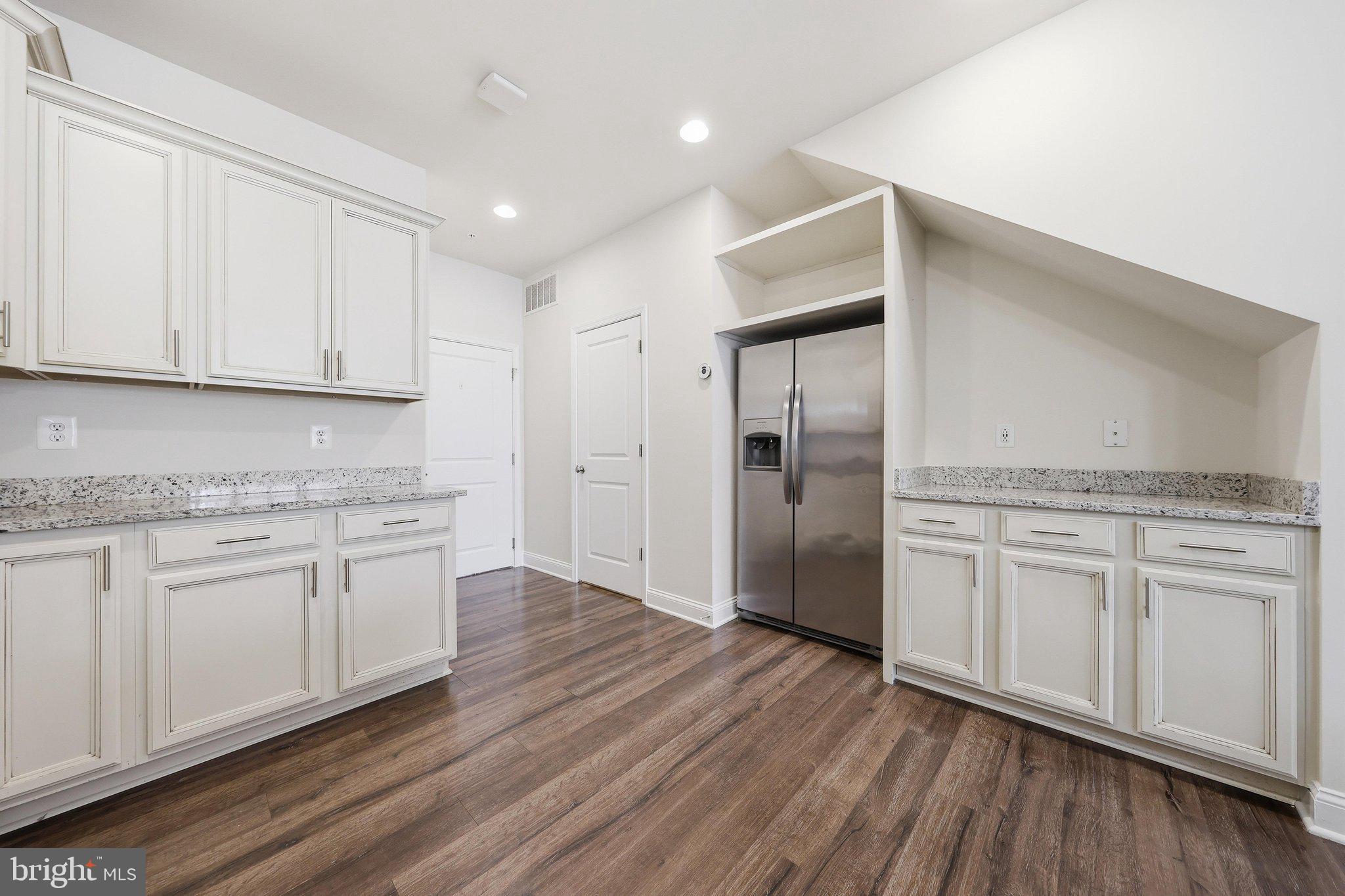 WESTVIEW SOUTH - Residential