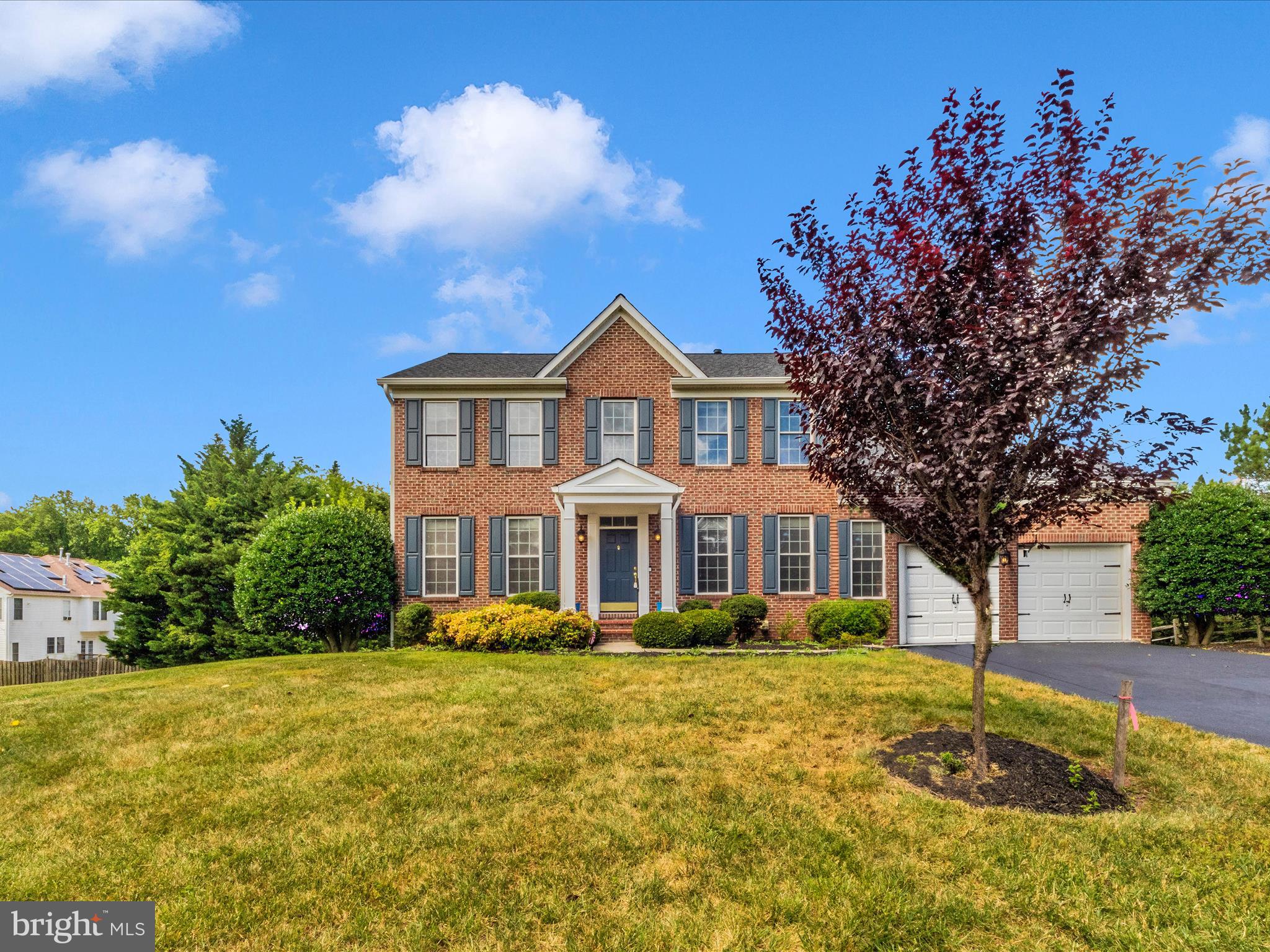 BRIARCLIFF MANOR - Residential