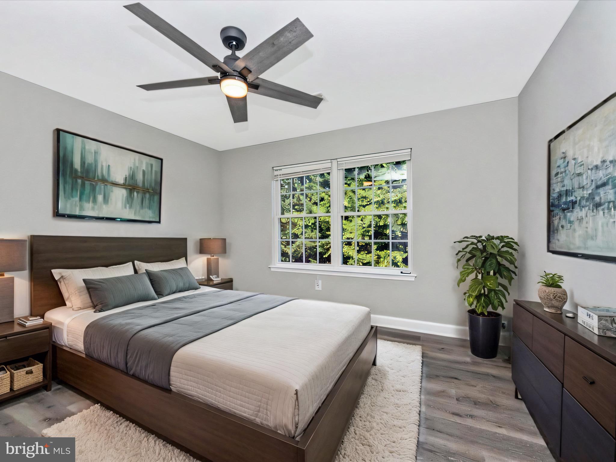 BRIARCLIFF MANOR - Residential