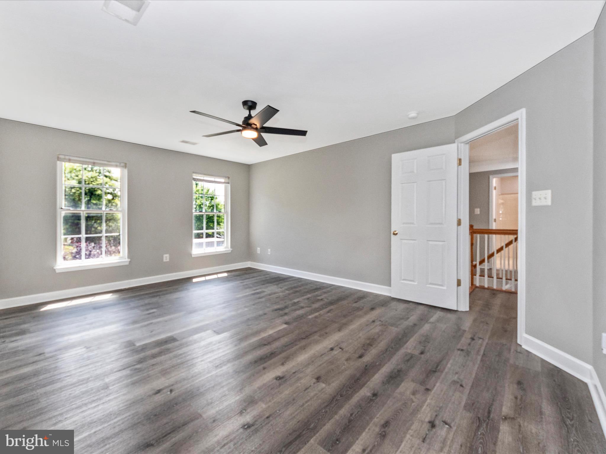 BRIARCLIFF MANOR - Residential
