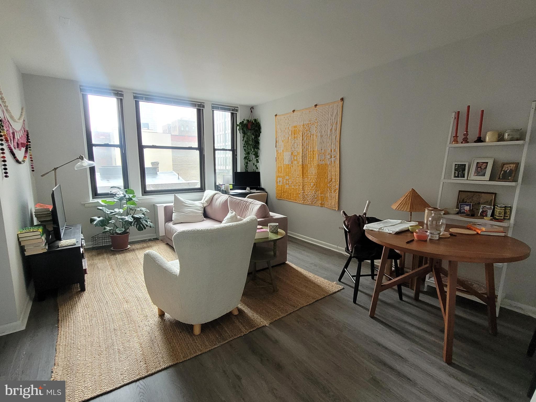 RITTENHOUSE SQUARE - Residential Lease