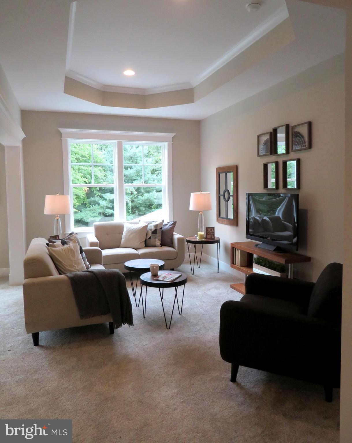 GRAYS OAKTON - Residential