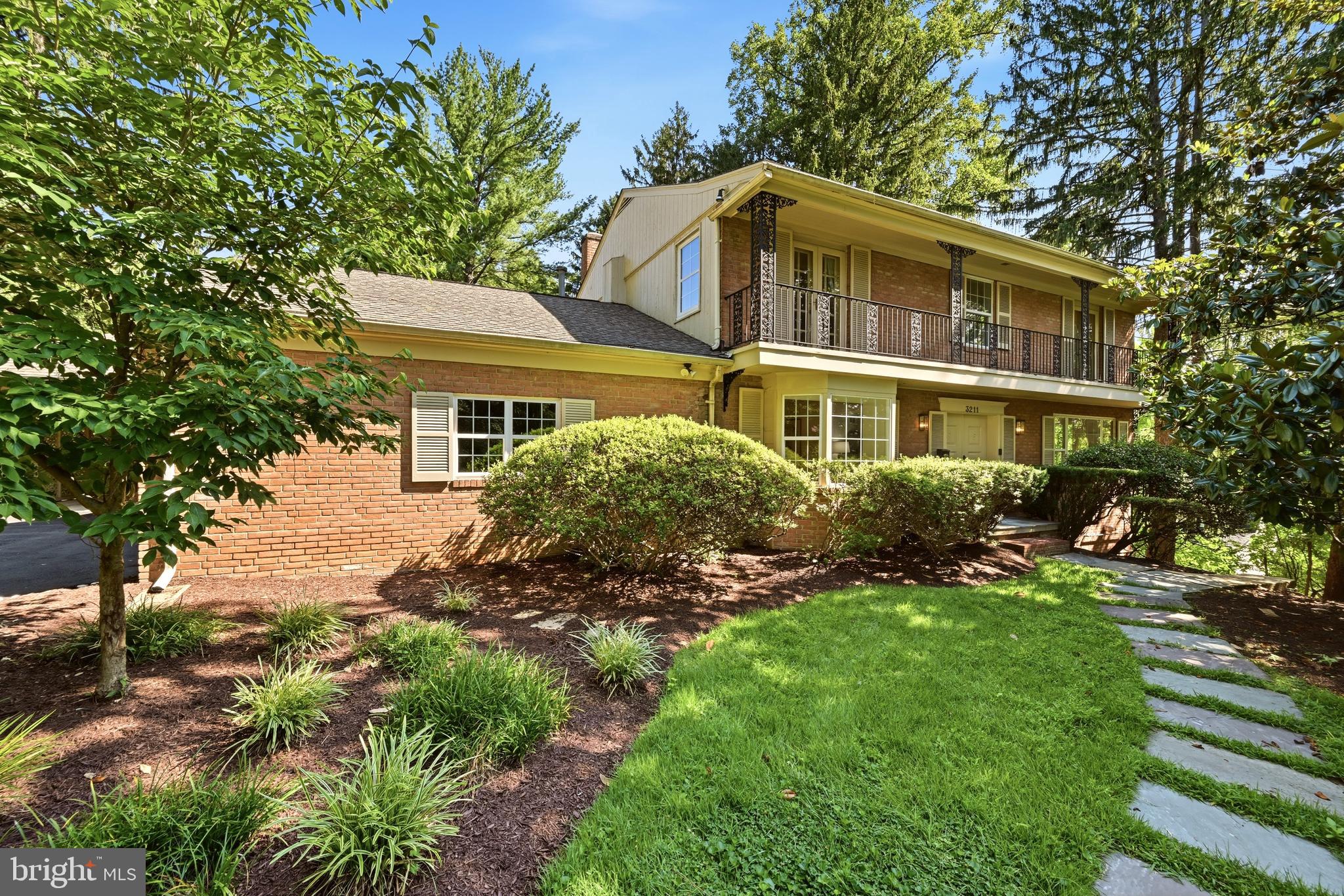 FARMINGTON - Residential