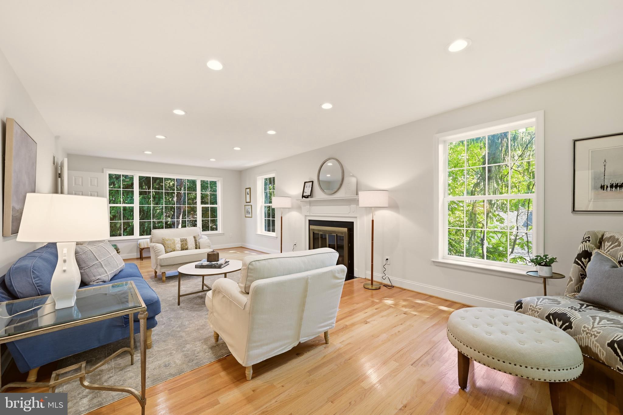 FARMINGTON - Residential