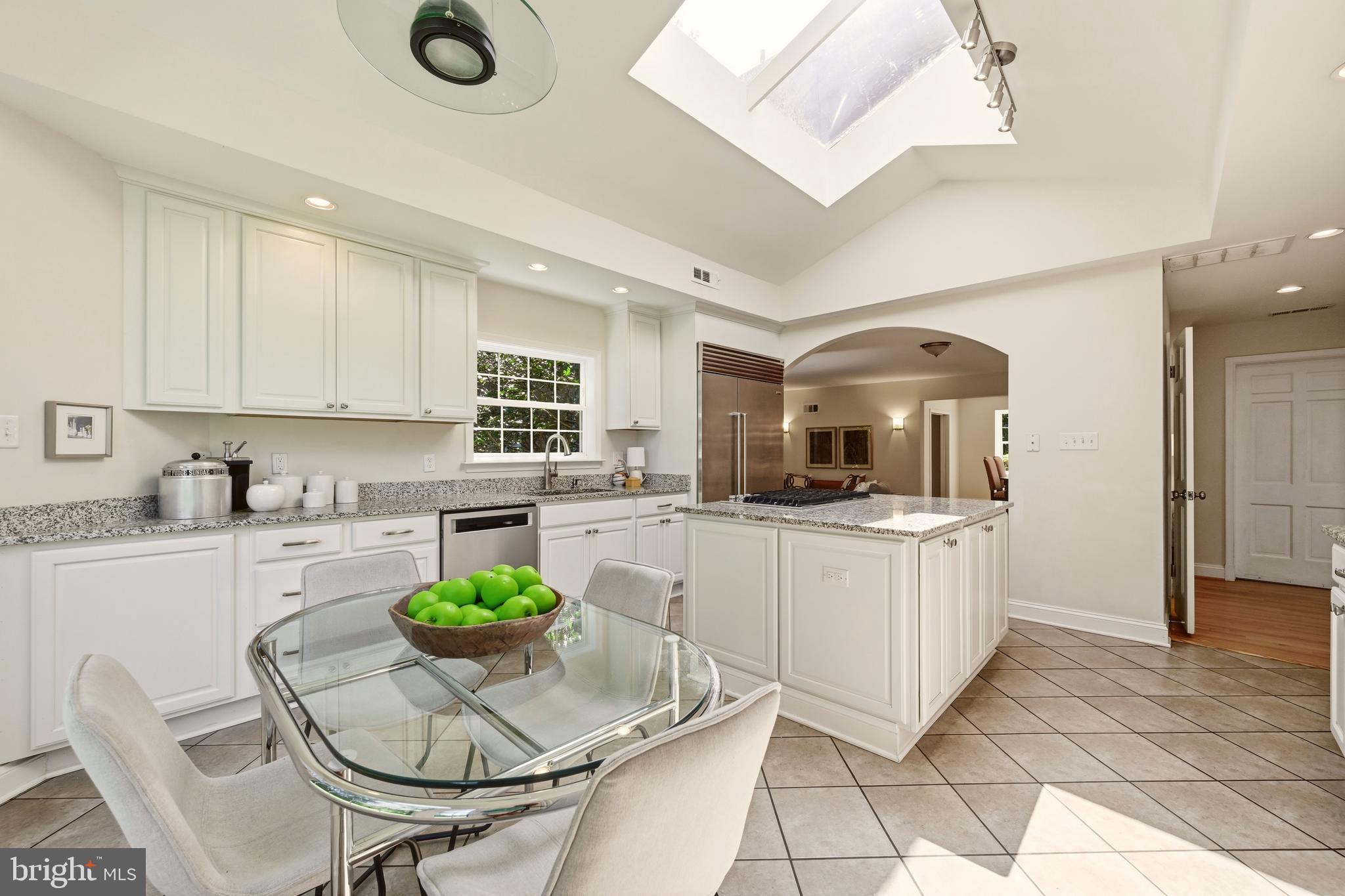 FARMINGTON - Residential