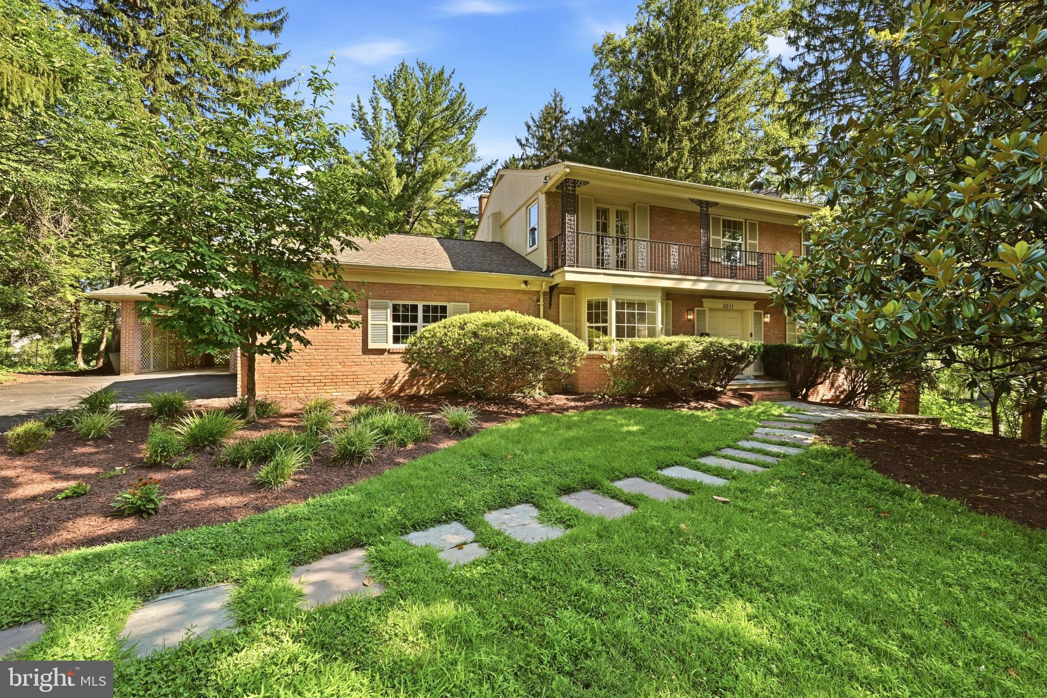 FARMINGTON - Residential