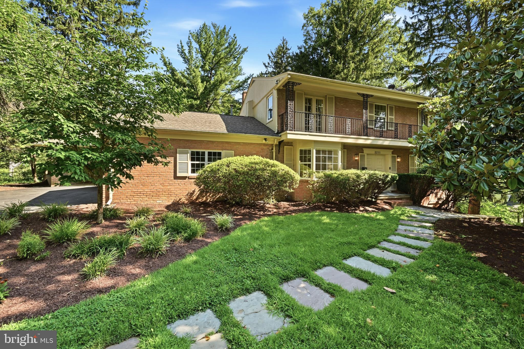 FARMINGTON - Residential