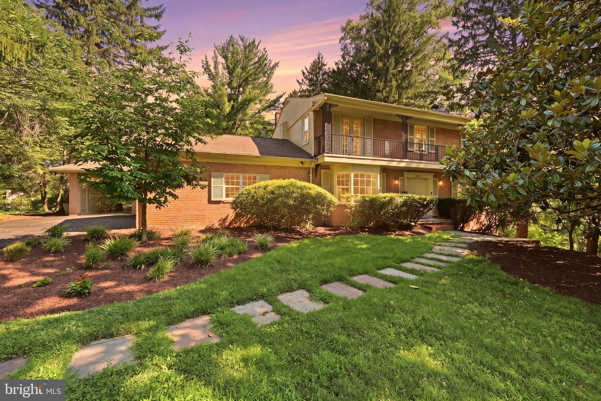 FARMINGTON - Residential