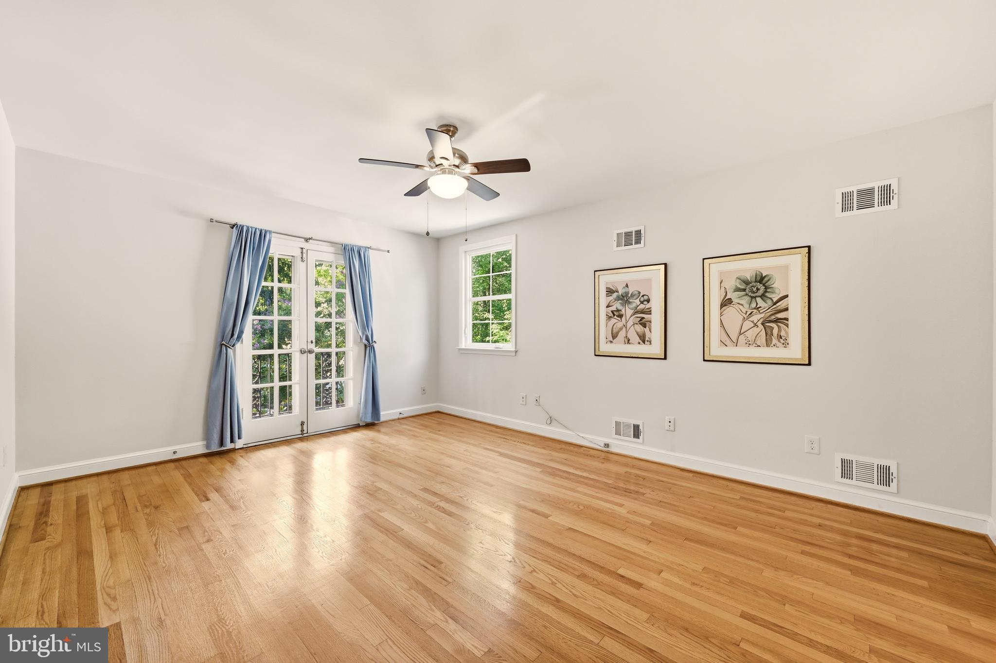 FARMINGTON - Residential