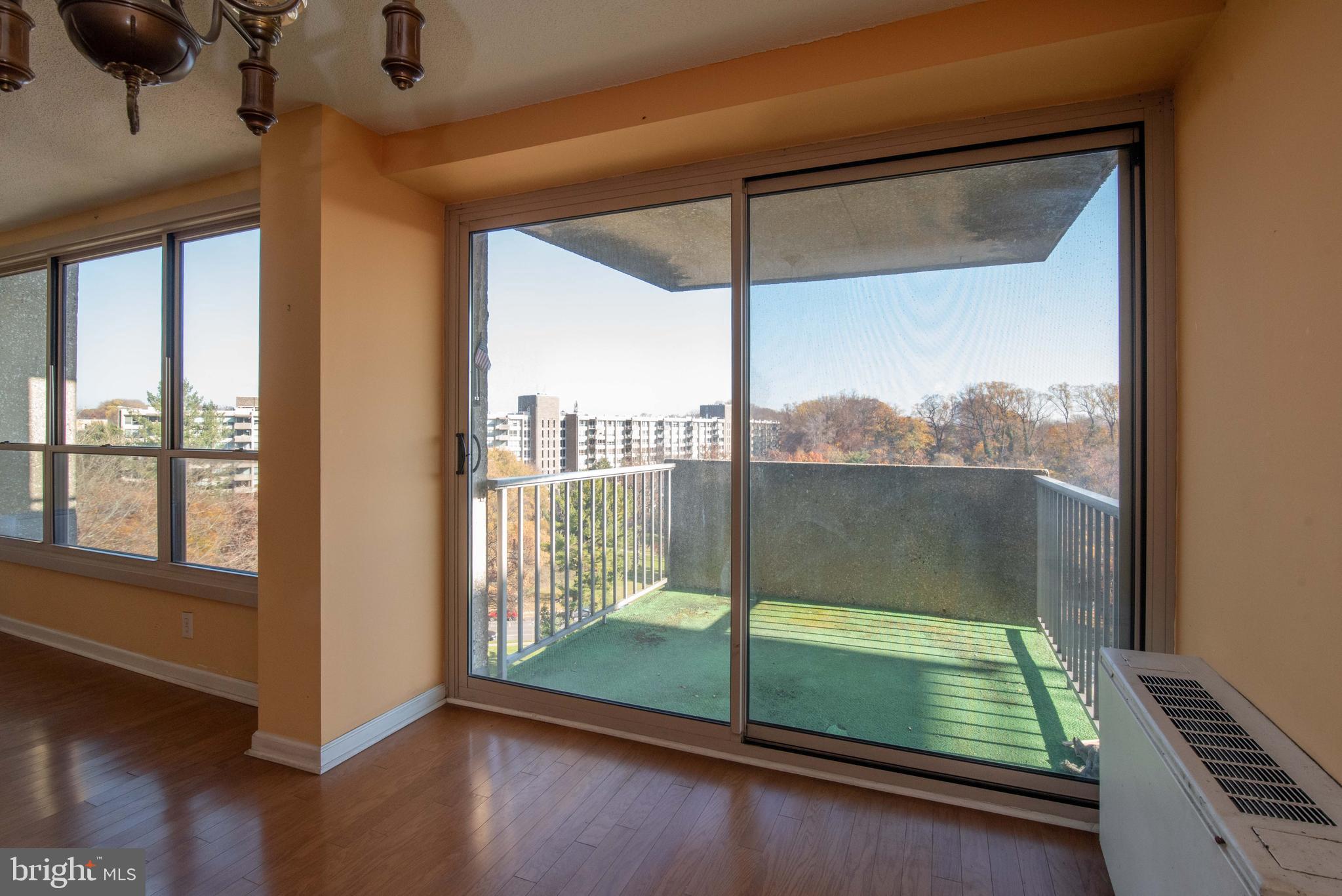 GREEN HILL - Residential