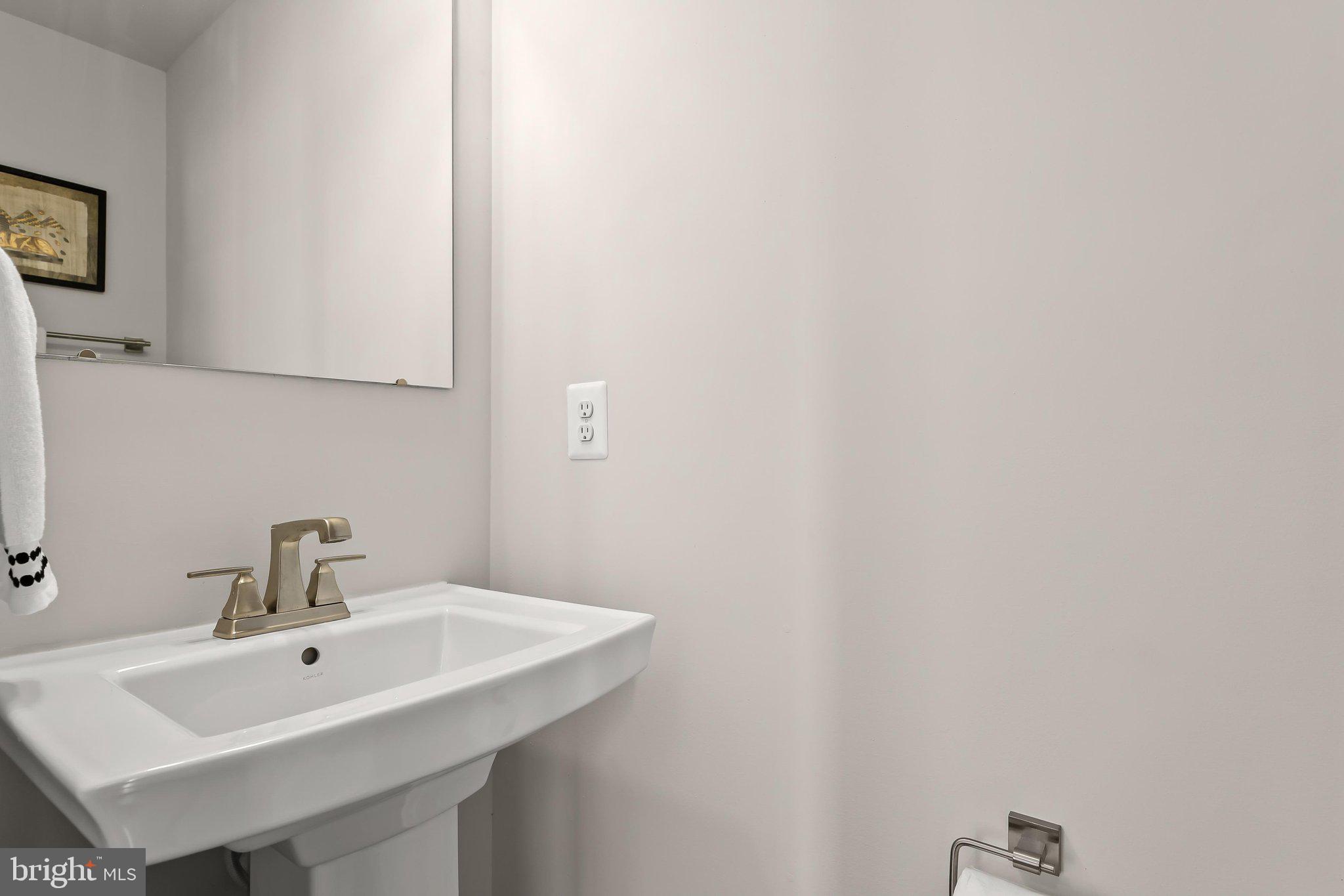 GREENLEIGH AT CROSSROADS - Residential
