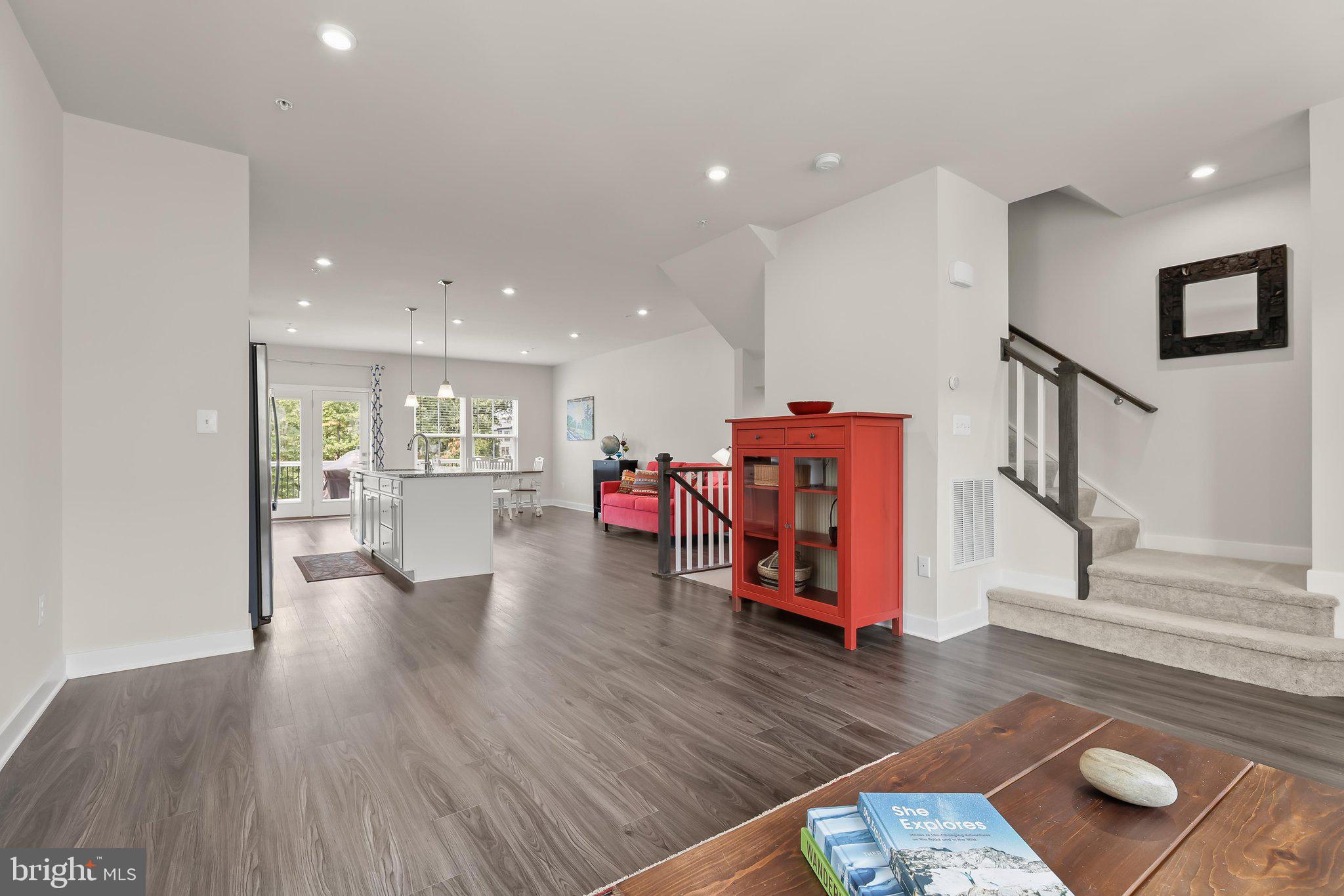 GREENLEIGH AT CROSSROADS - Residential