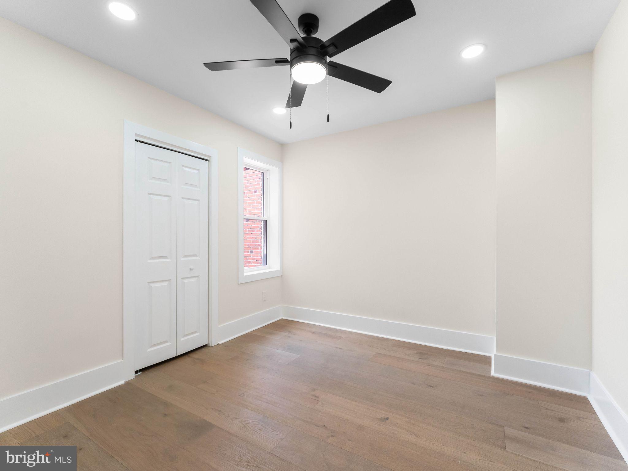 WEST OAK LANE - Residential