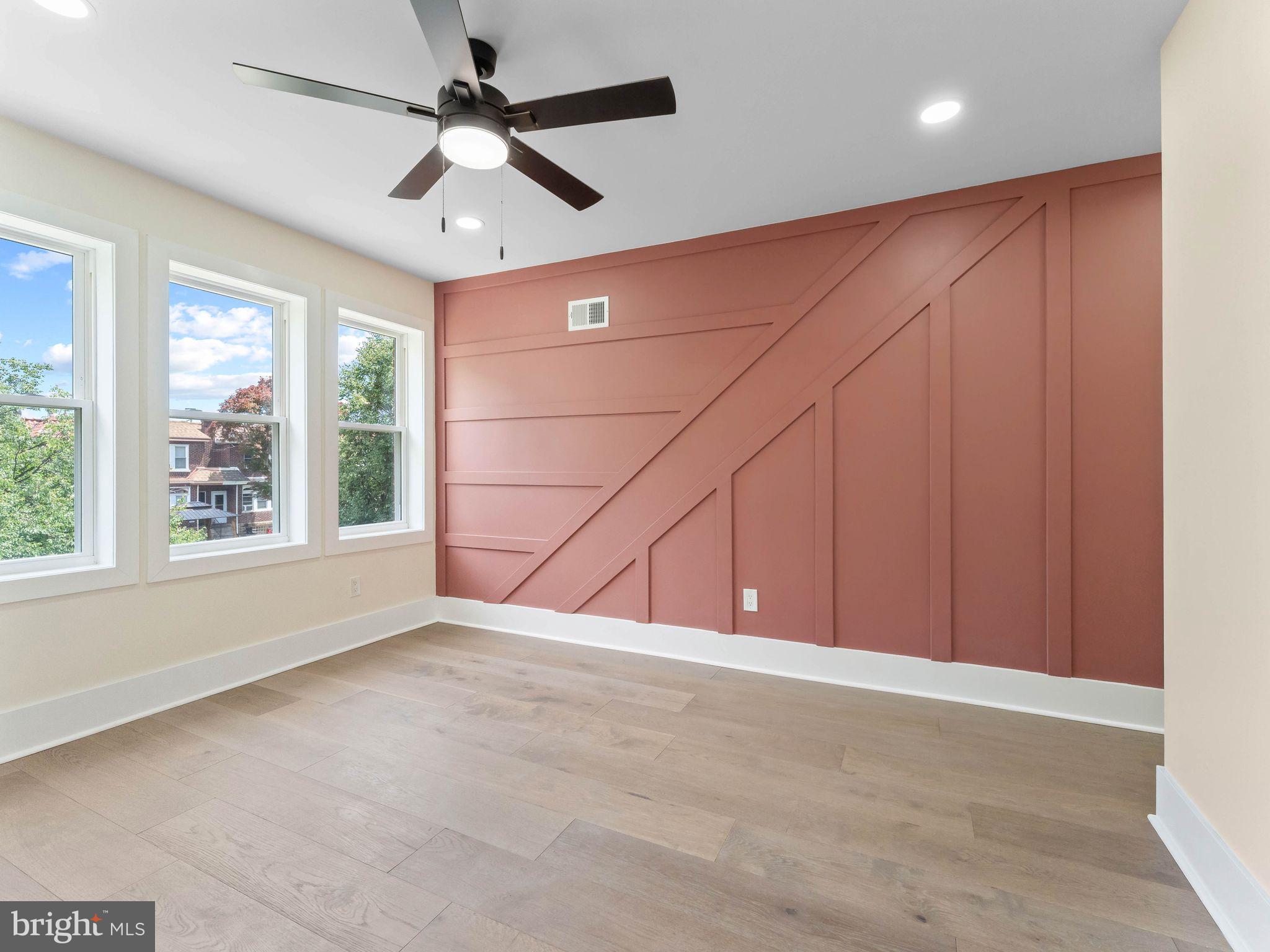 WEST OAK LANE - Residential