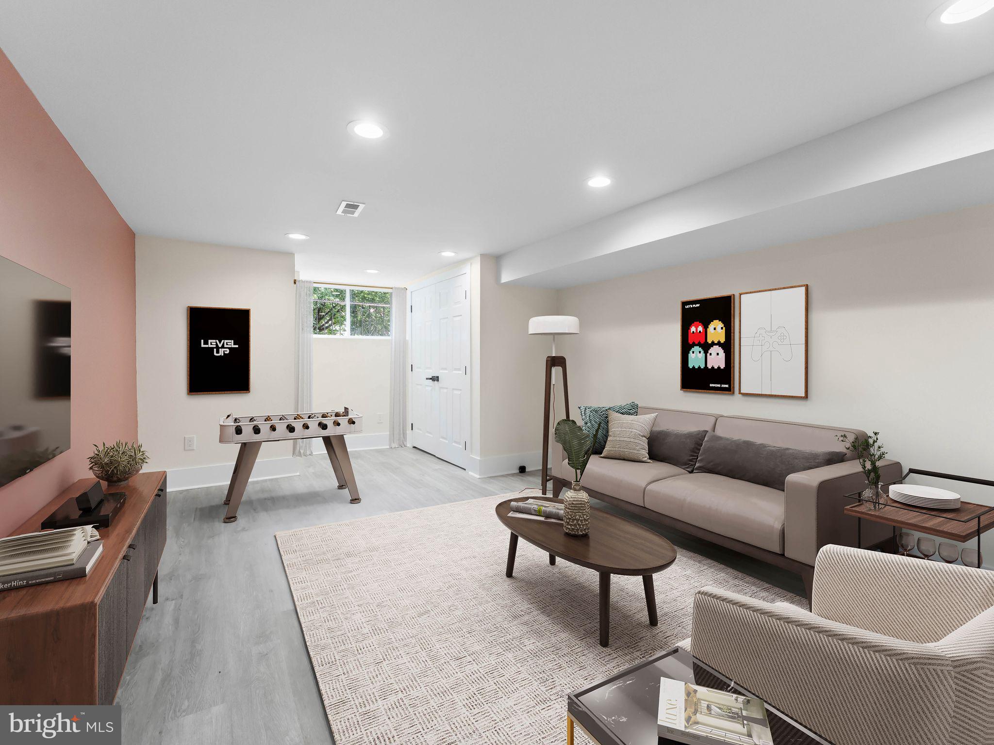 WEST OAK LANE - Residential