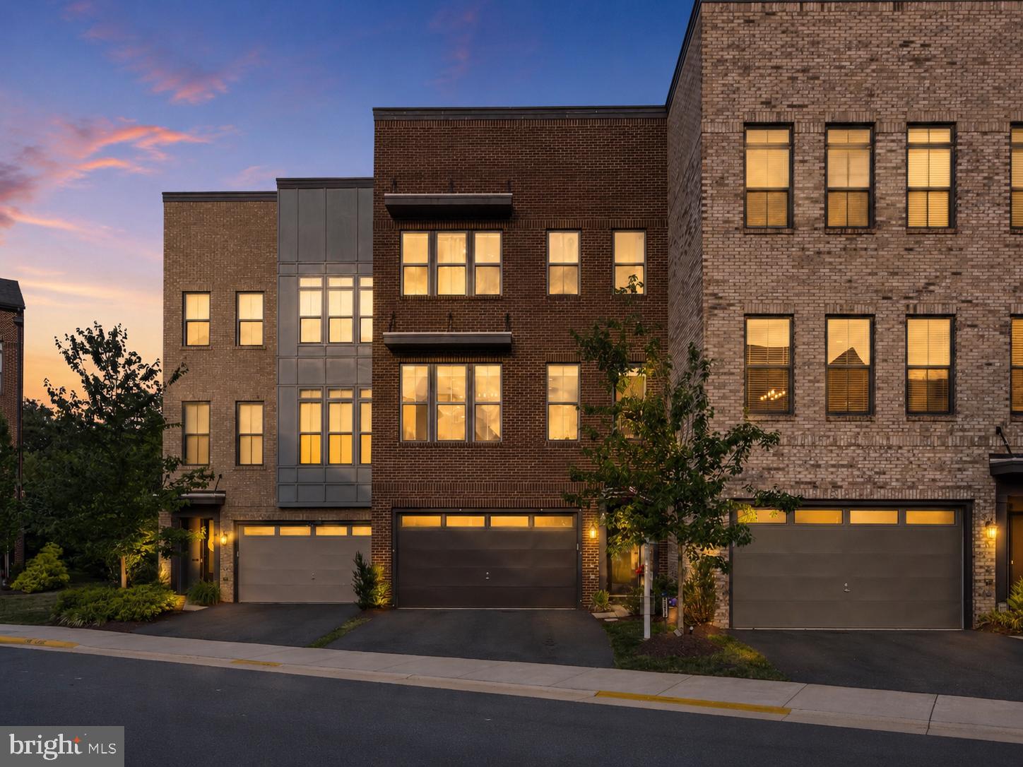 BRAMBLETON TOWN CENTER - Residential