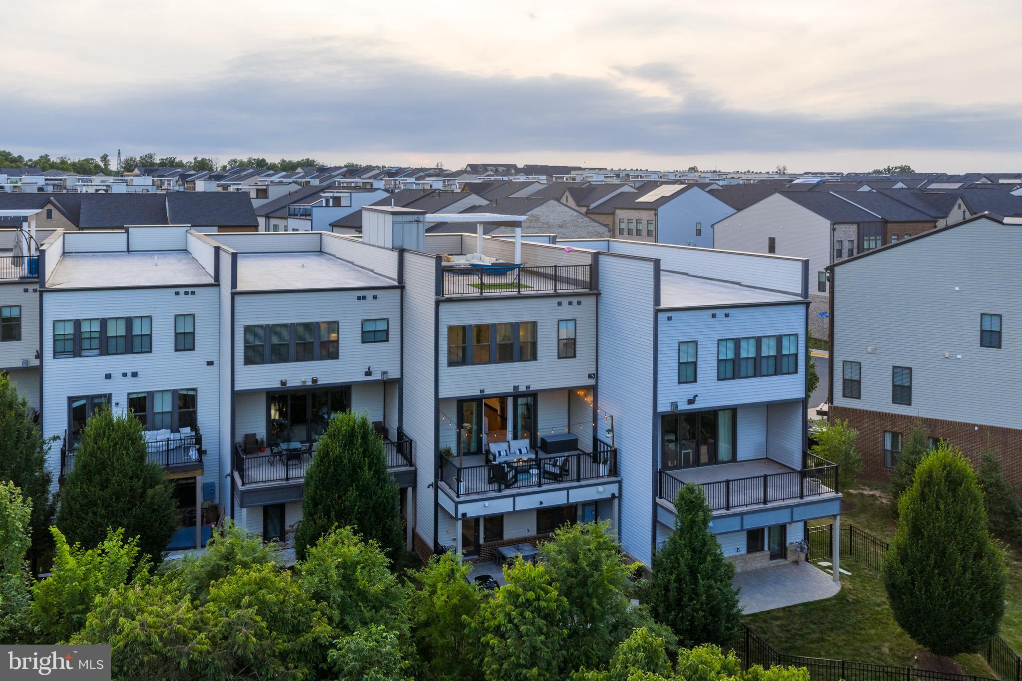 BRAMBLETON TOWN CENTER - Residential