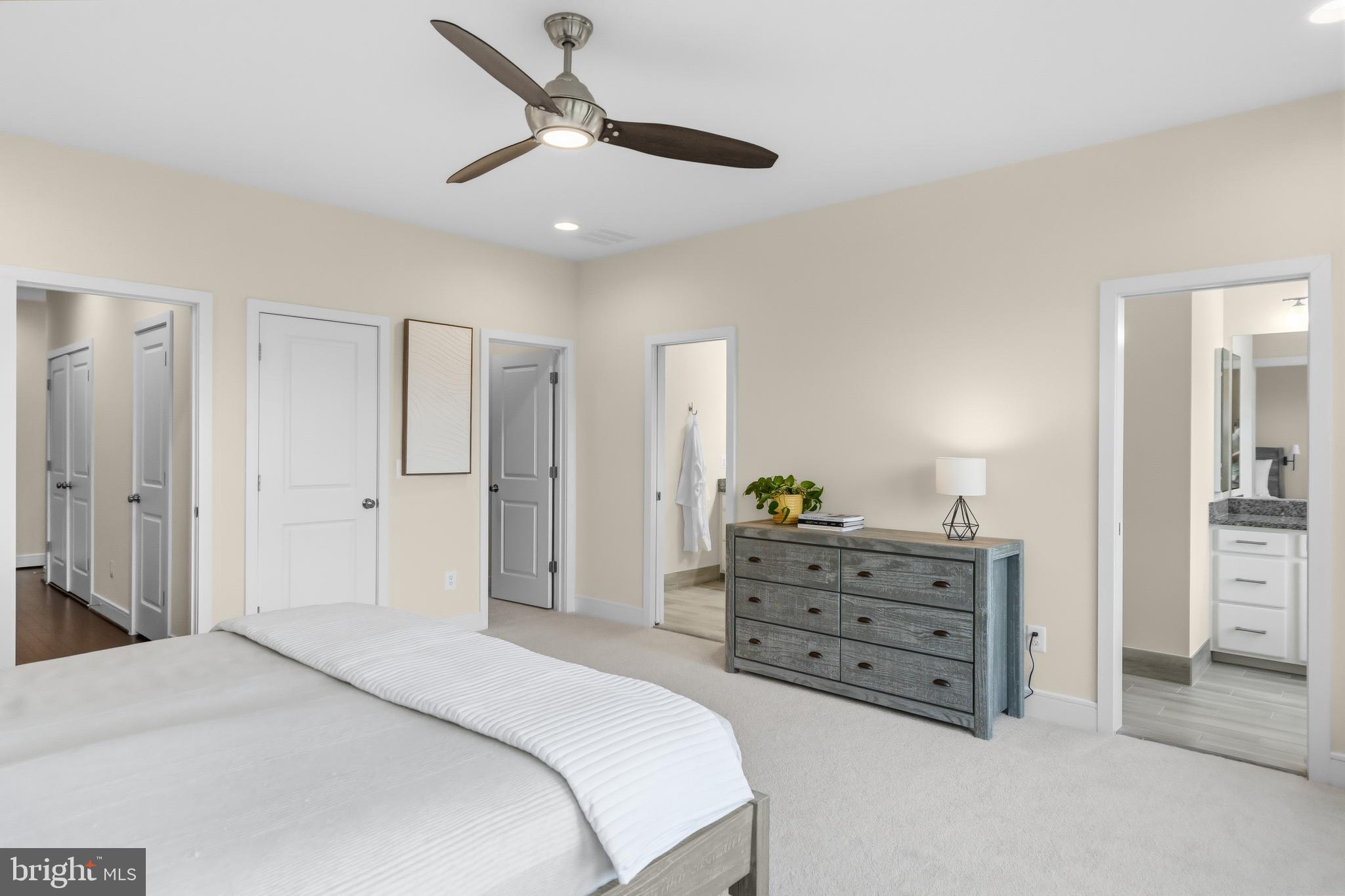 BRAMBLETON TOWN CENTER - Residential