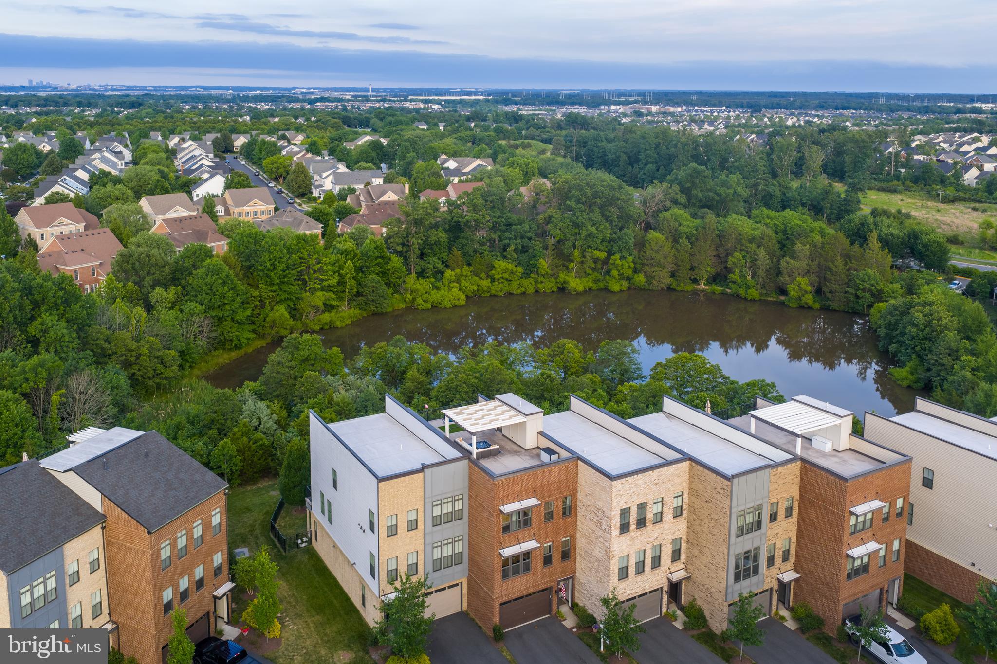 BRAMBLETON TOWN CENTER - Residential