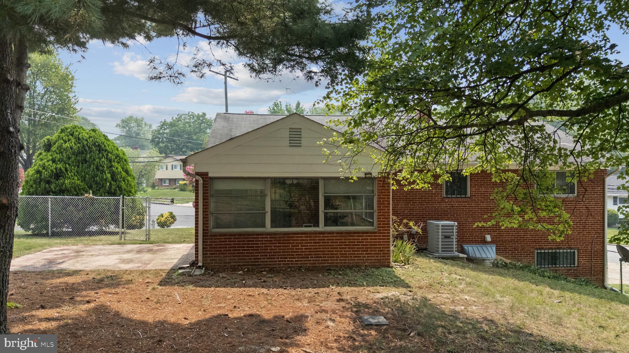 DISTRICT HEIGHTS - Residential