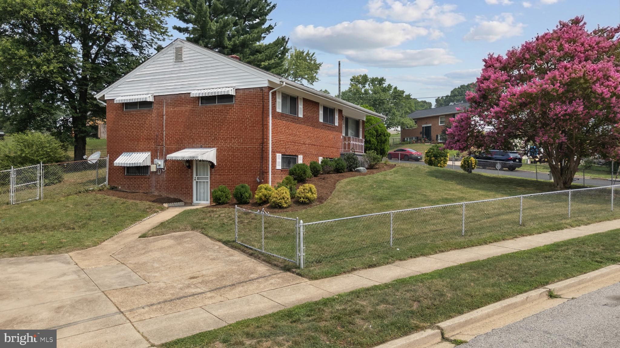 DISTRICT HEIGHTS - Residential