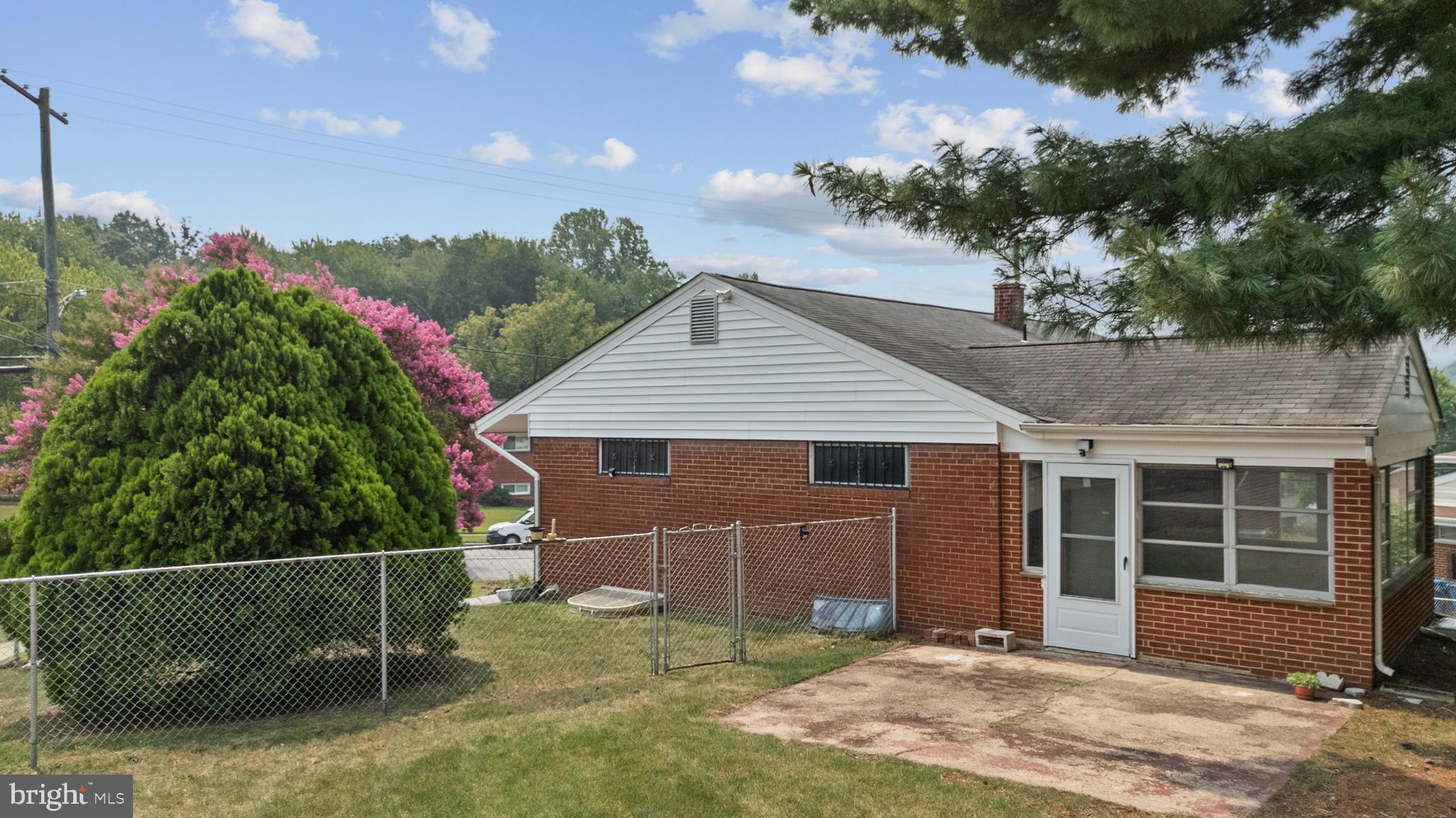 DISTRICT HEIGHTS - Residential