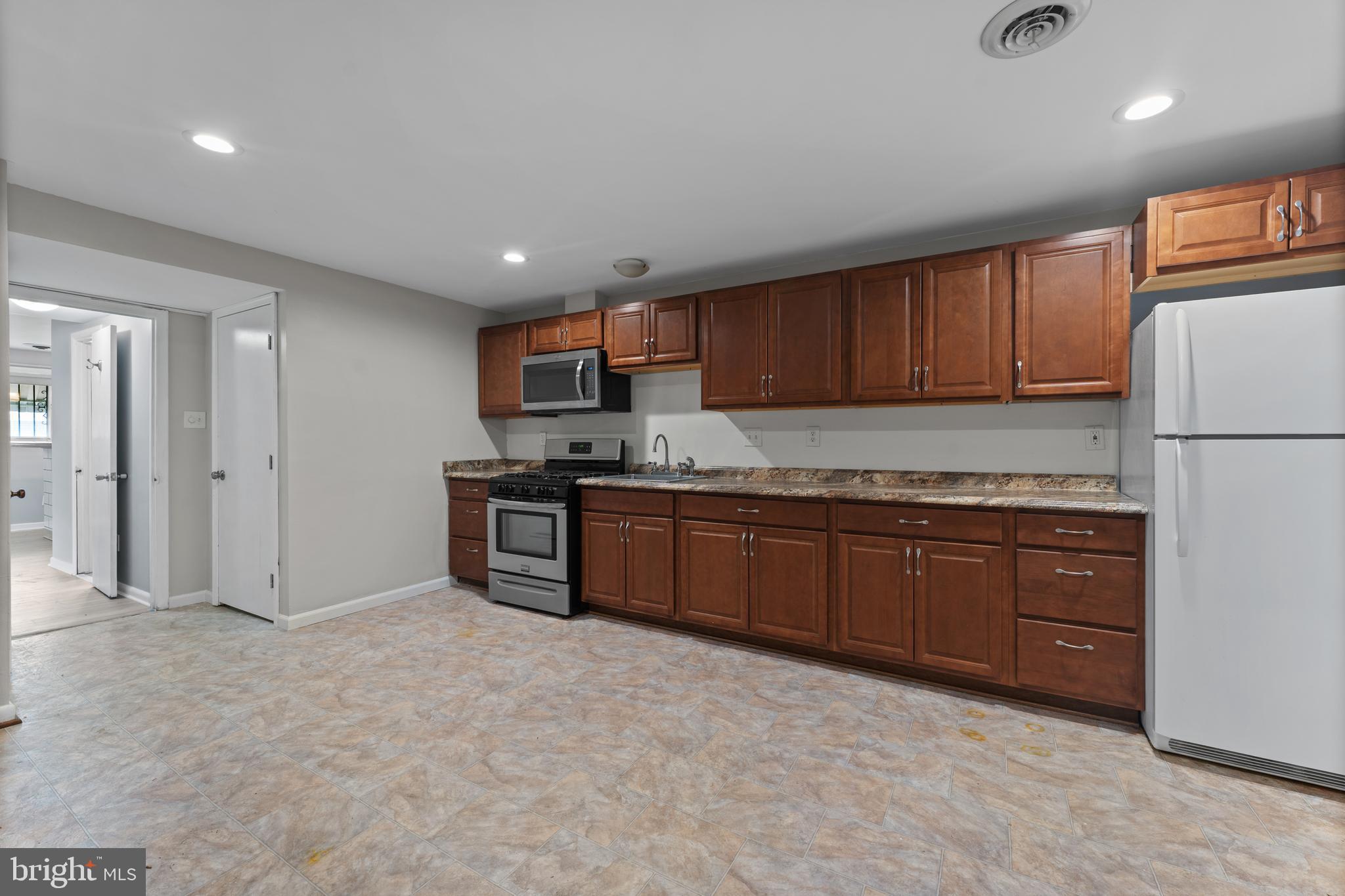 DISTRICT HEIGHTS - Residential