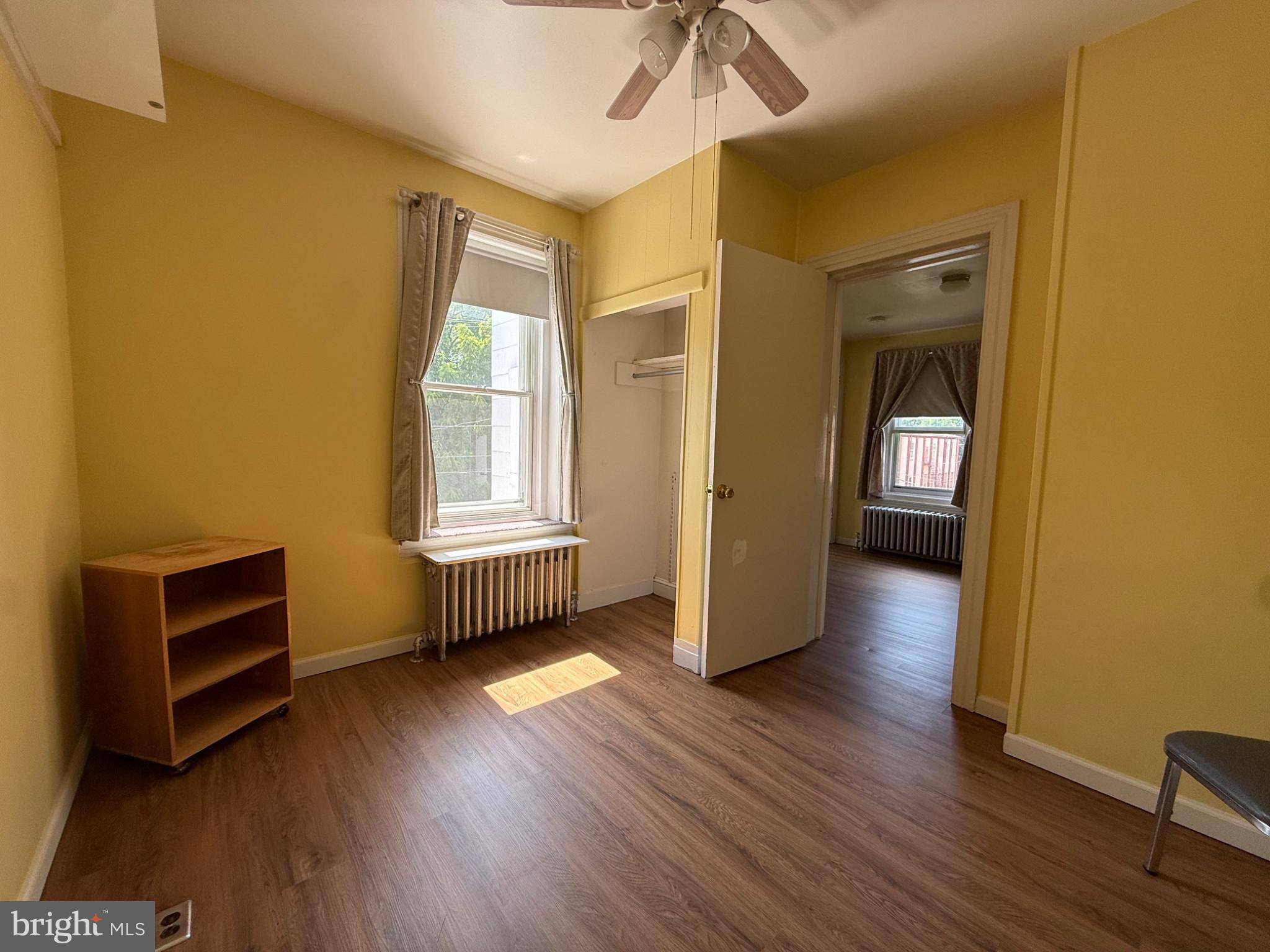 NORRISTOWN - Residential