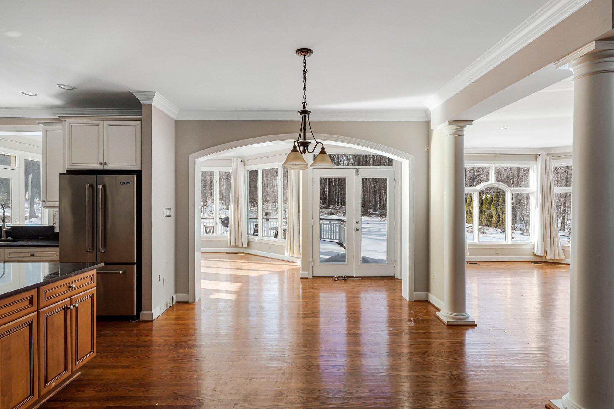 RED CEDAR WEST - Residential