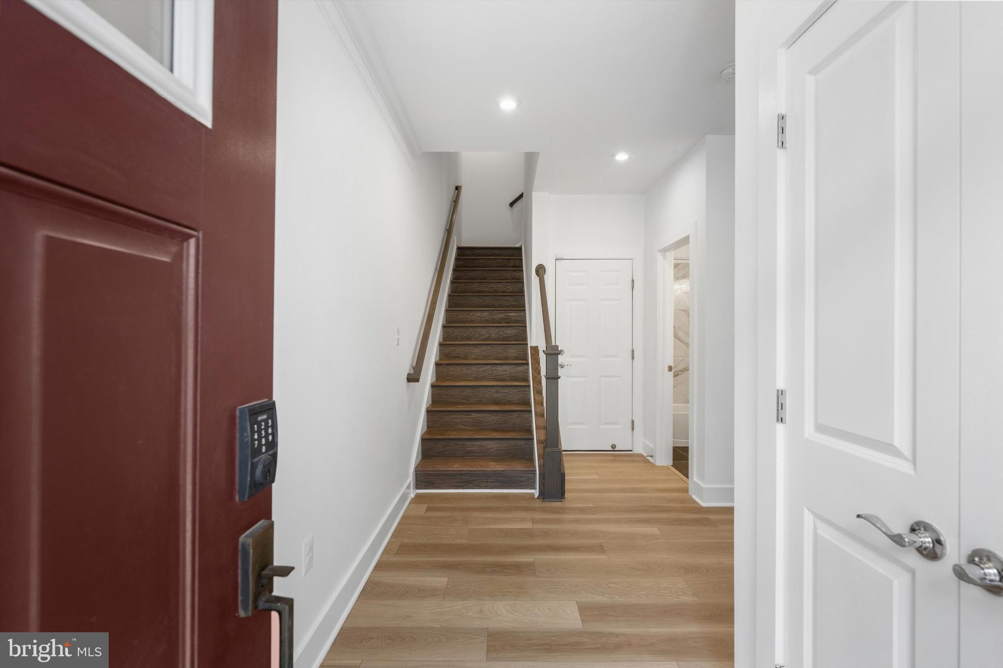 TOWNES AT LITTLE RIVER CROSSING - Residential