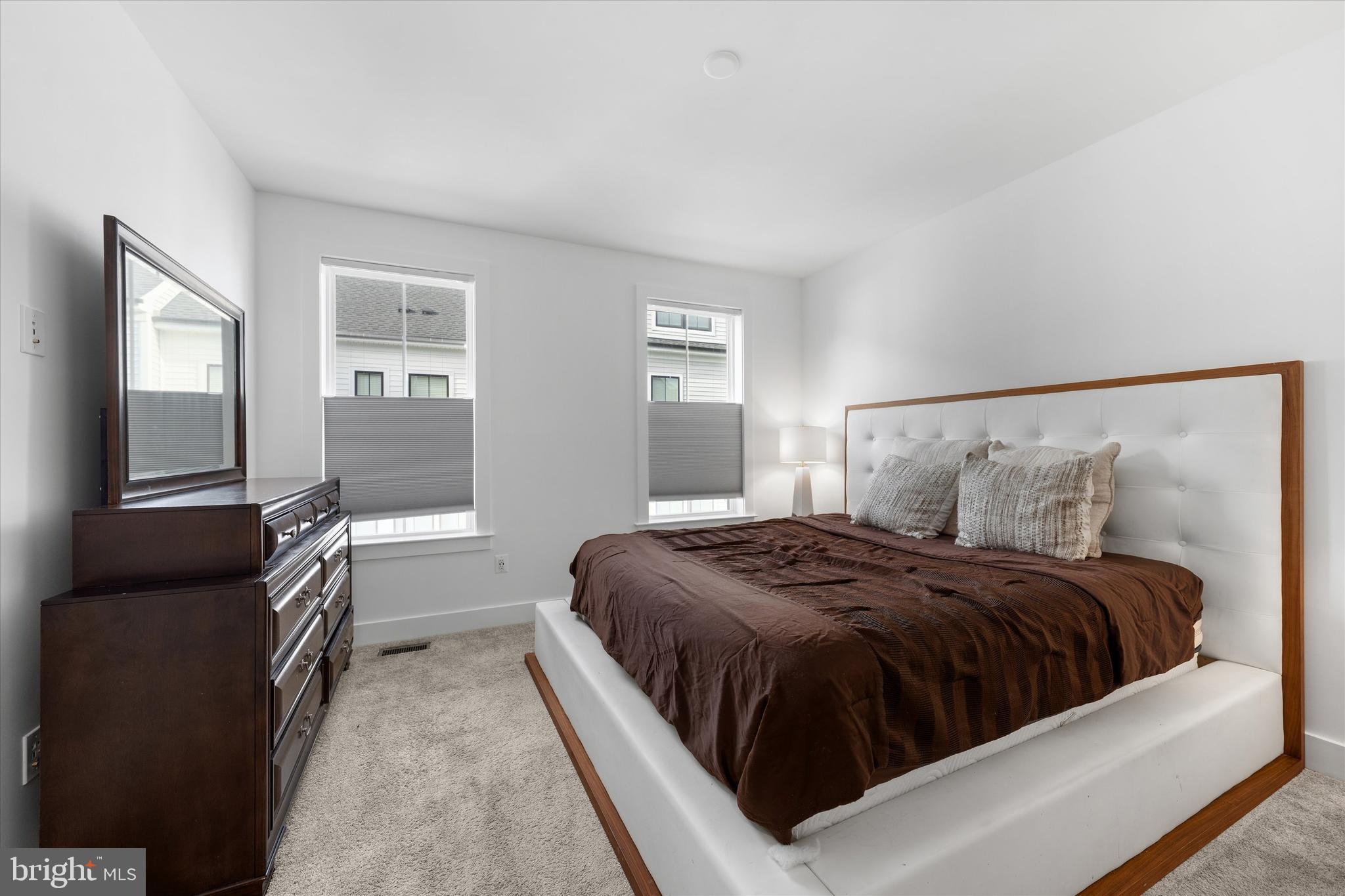 TOWNES AT LITTLE RIVER CROSSING - Residential
